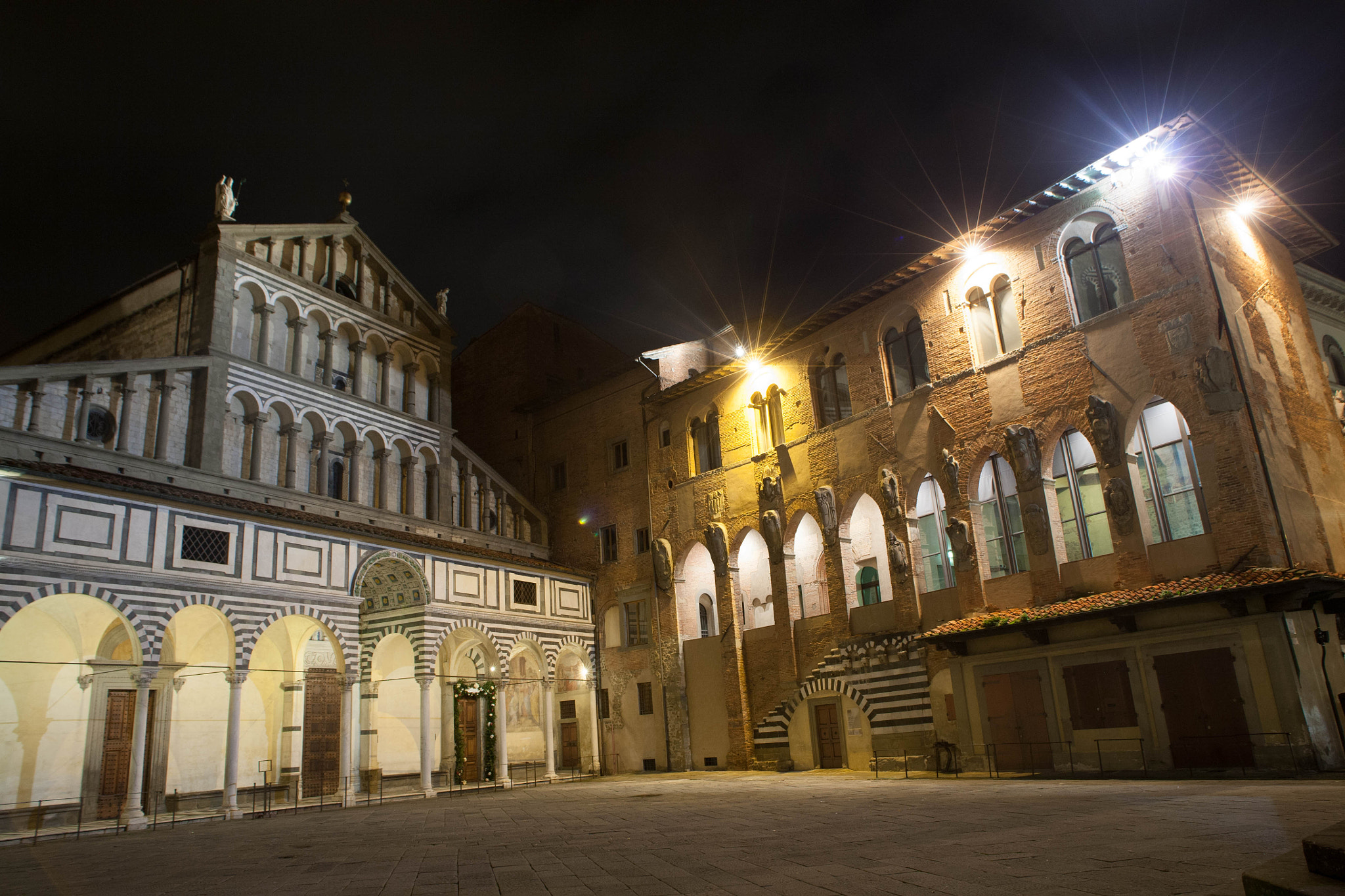Canon EOS 5D + Sigma 24-70mm F2.8 EX DG Macro sample photo. Chiesa di san zeno photography