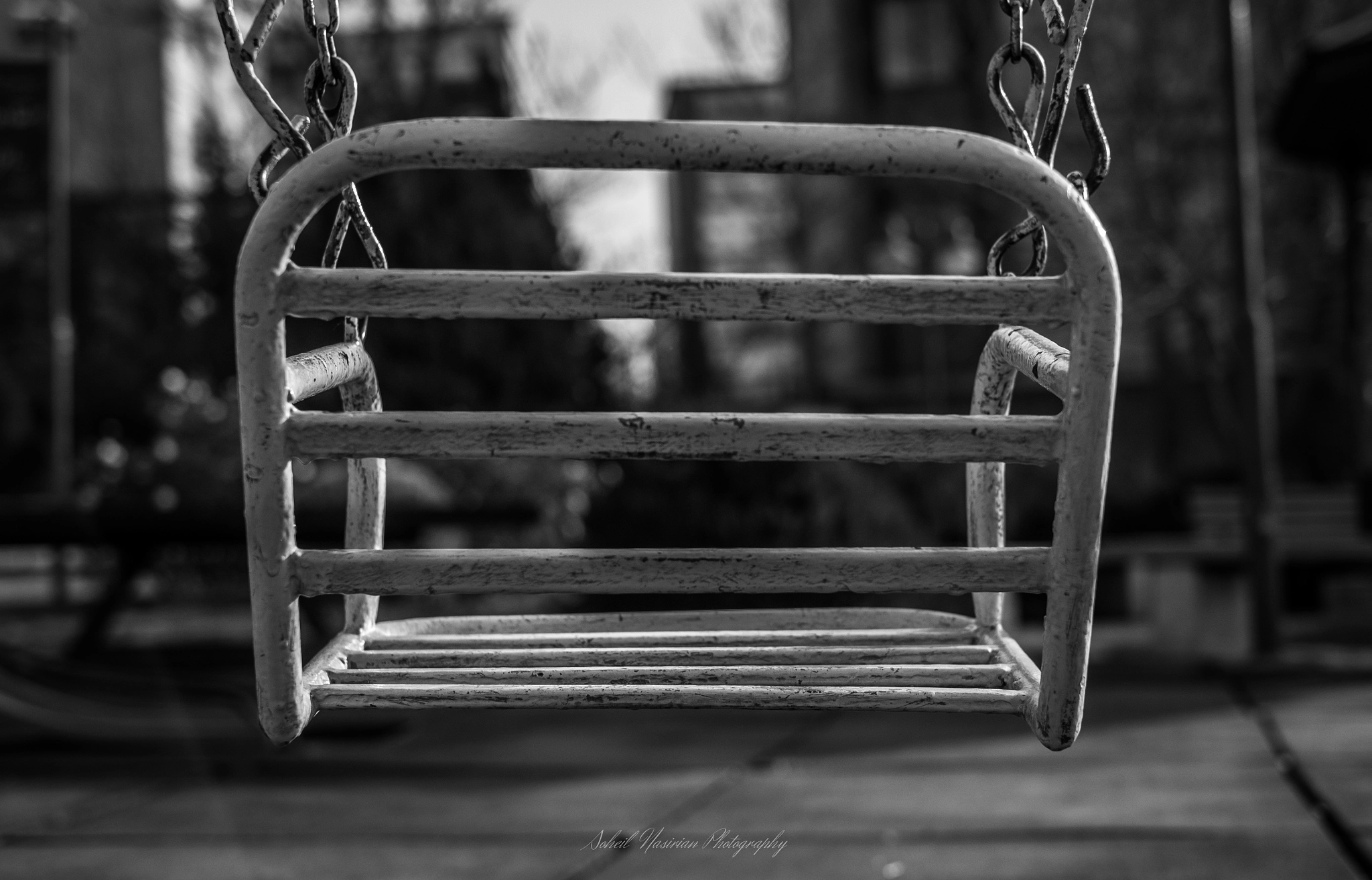 Fujifilm X-A1 + Fujifilm XF 35mm F1.4 R sample photo. Waiting, waiting... photography