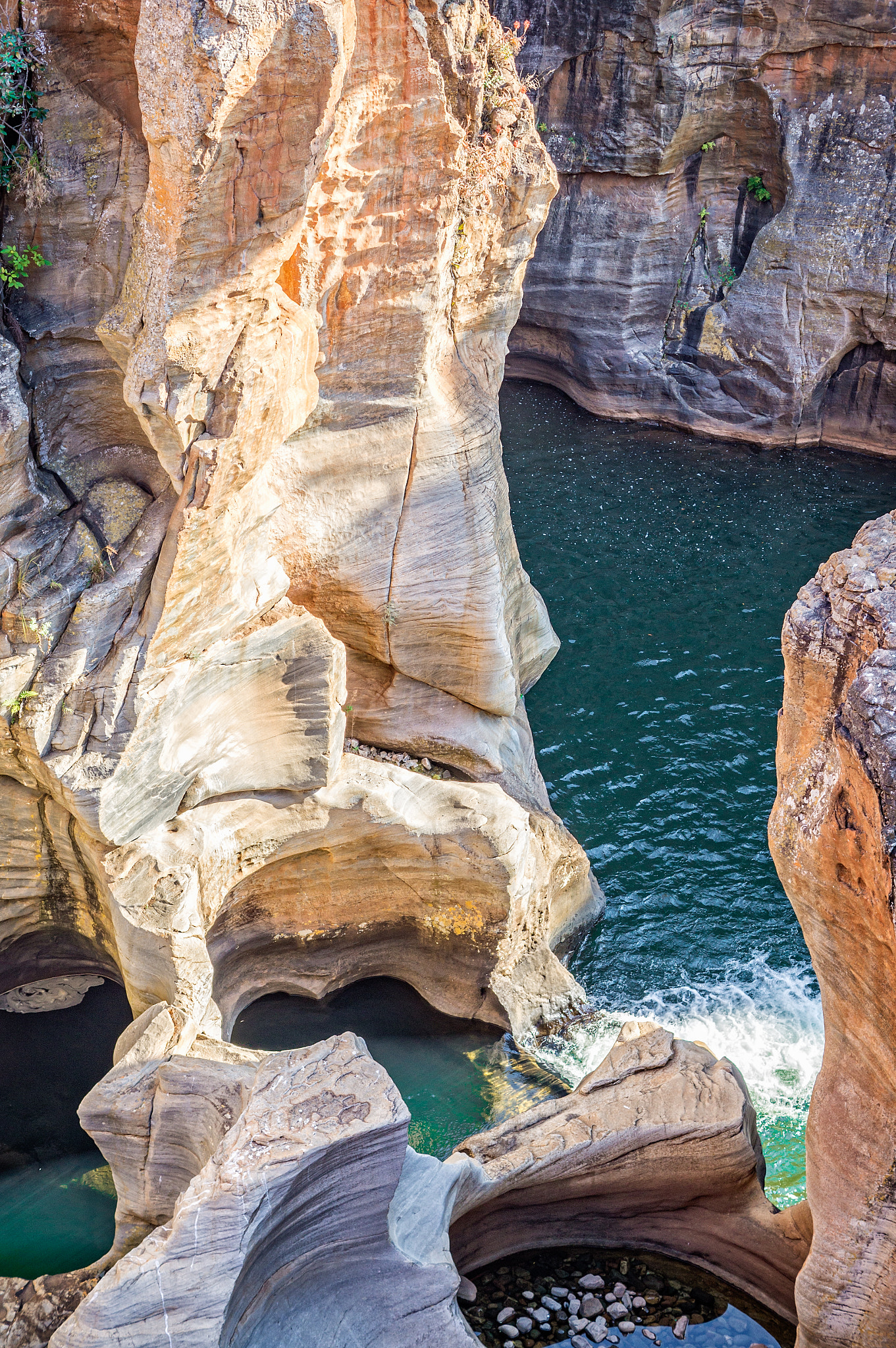 Sony SLT-A37 + Sony DT 35mm F1.8 SAM sample photo. Pot holes blyde river canyon photography