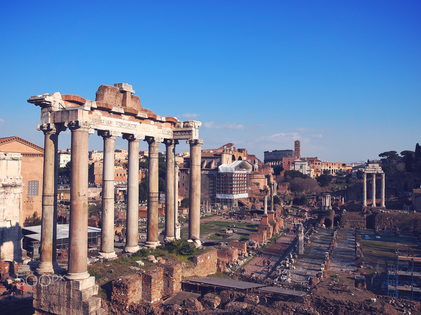 Olympus Zuiko Digital ED 9-18mm F4.0-5.6 sample photo. The roman forum in rome photography