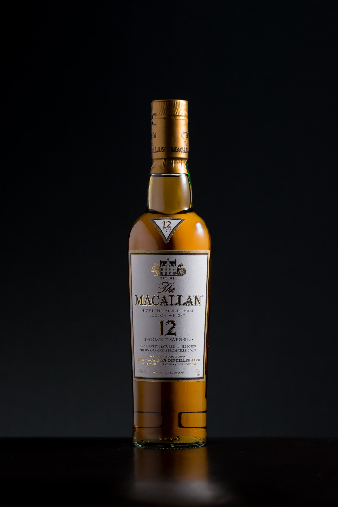 Nikon D3300 + Sigma 50-150mm F2.8 EX APO DC OS HSM sample photo. Macallan single malt photography