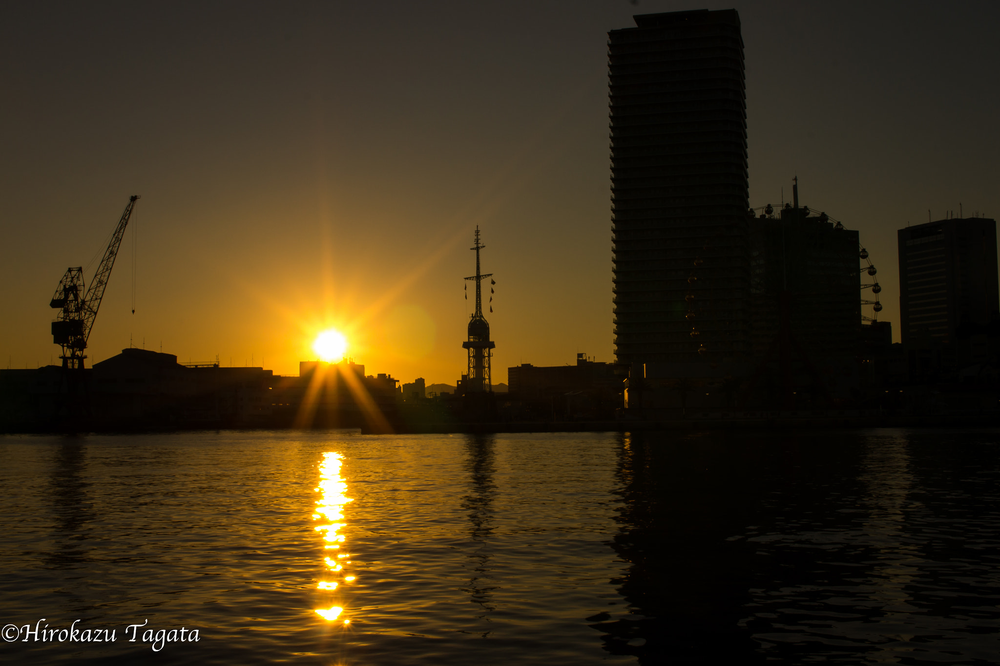 Sony Alpha NEX-5 + Sigma 30mm F2.8 EX DN sample photo. Twilight diamond photography