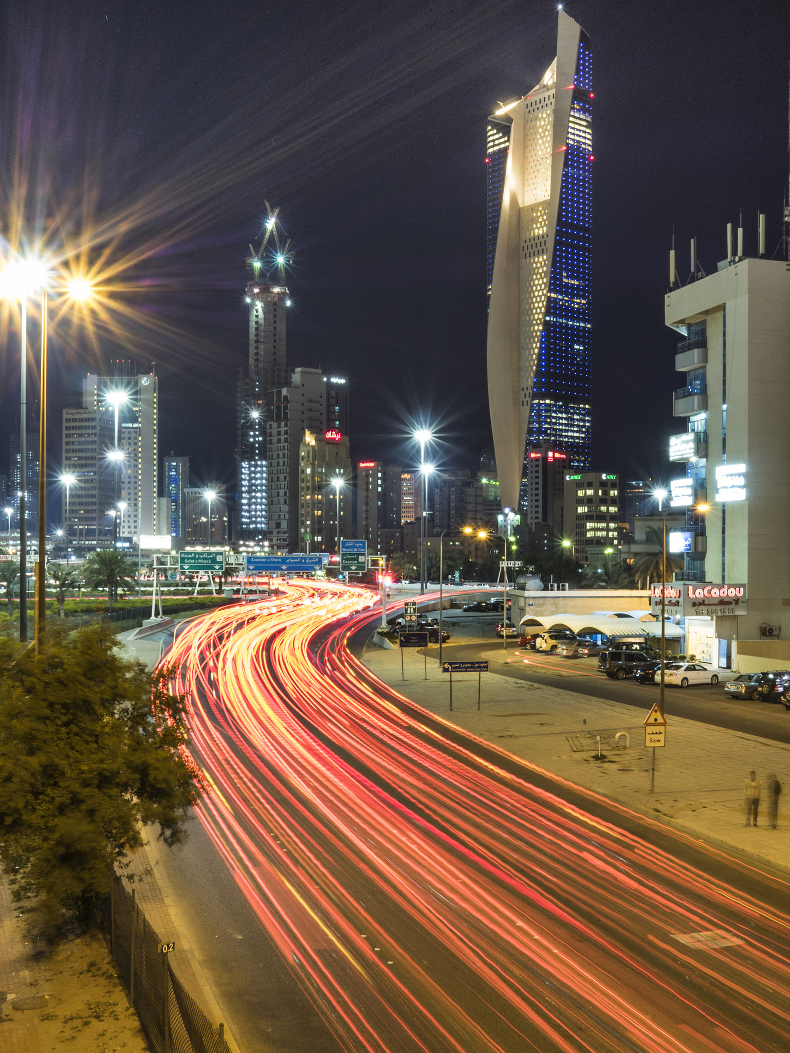 Olympus OM-D E-M5 II + Sigma 19mm F2.8 DN Art sample photo. Al hamra tower photography