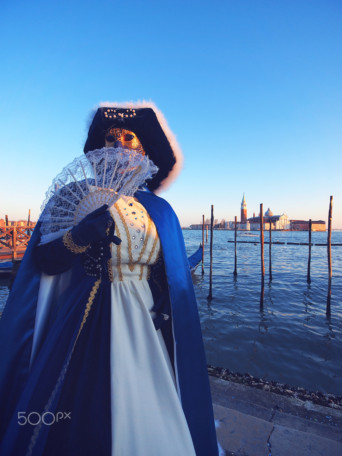 Olympus PEN E-PL1 + Olympus Zuiko Digital ED 9-18mm F4.0-5.6 sample photo. Carnival of venice photography