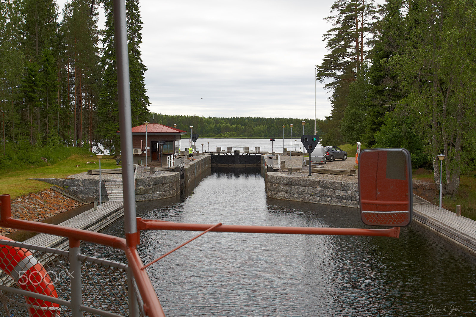 Canon EOS-1D Mark III + Canon EF 20-35mm f/2.8L sample photo. One of the locks in saimaa photography