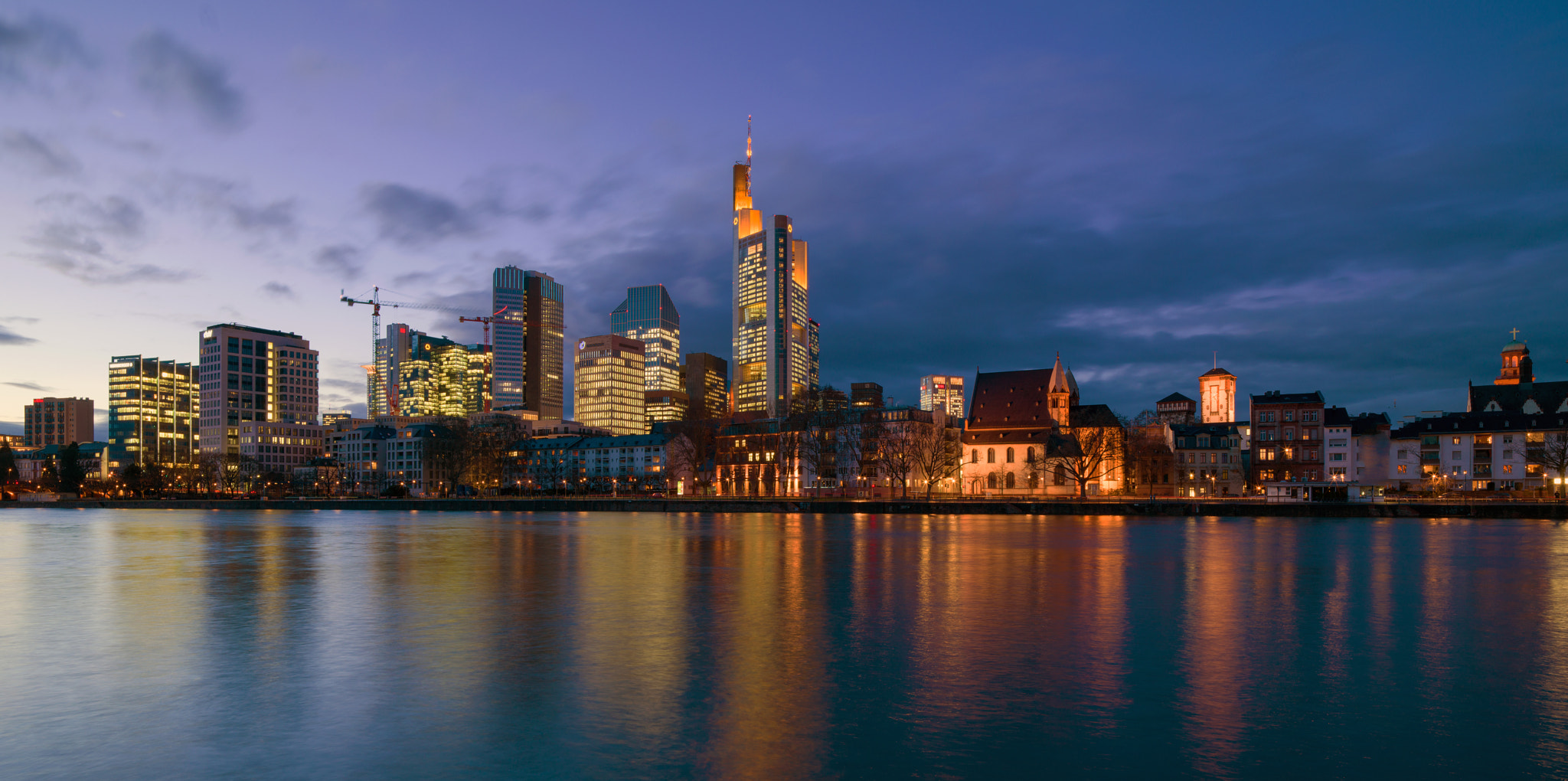 HCD 24 sample photo. Skyline frankfurt photography