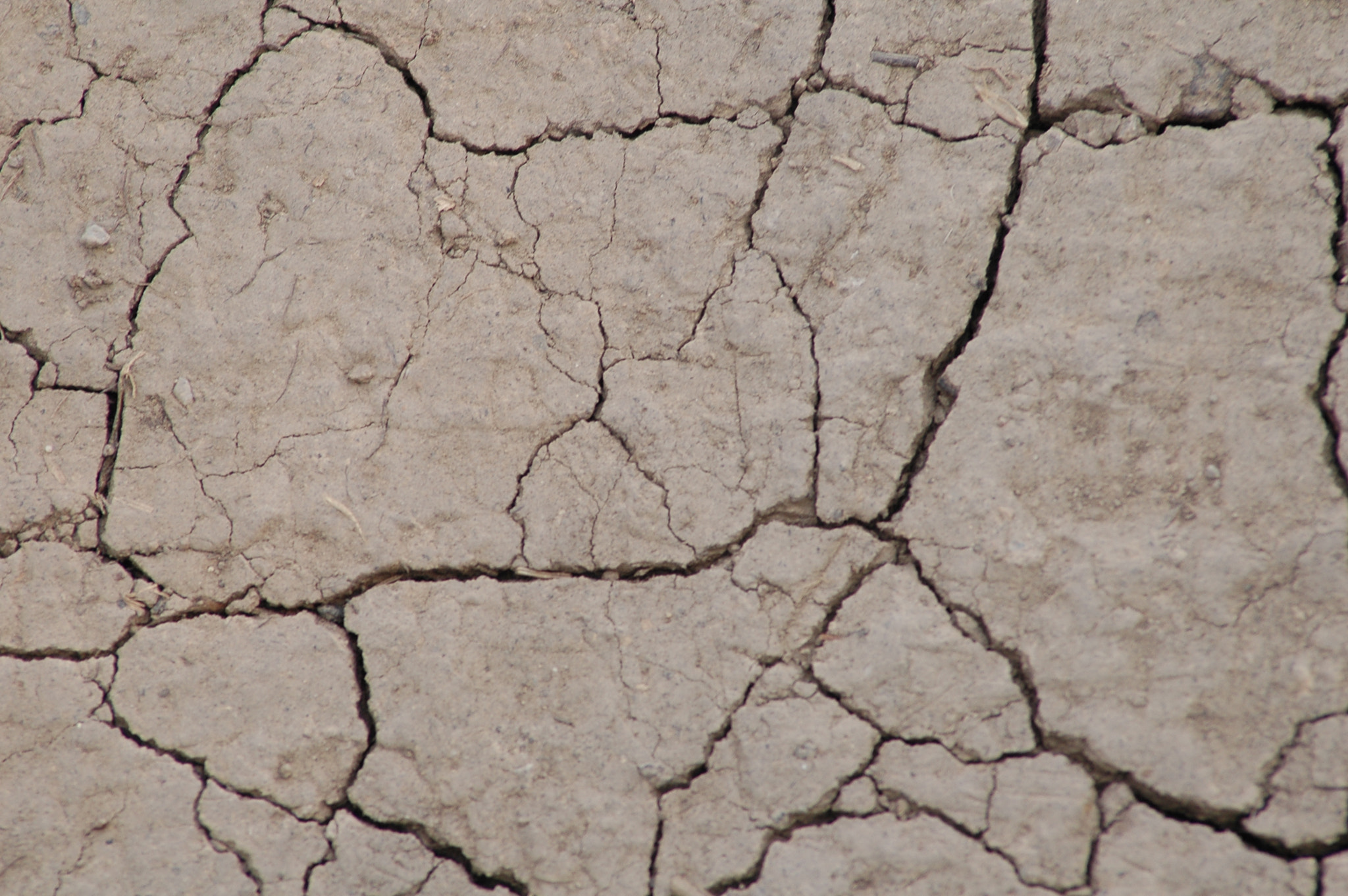 Nikon AF Nikkor 70-300mm F4-5.6G sample photo. Dry earth lines photography