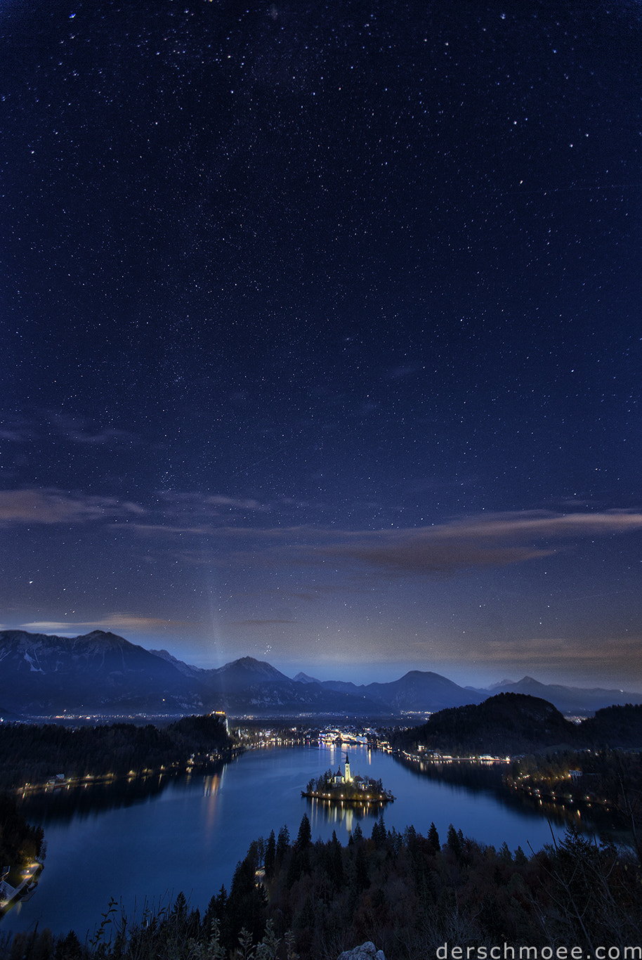Canon EOS-1D X + Canon EF 16-35mm F2.8L USM sample photo. Lake bled in slowenien bei nacht photography
