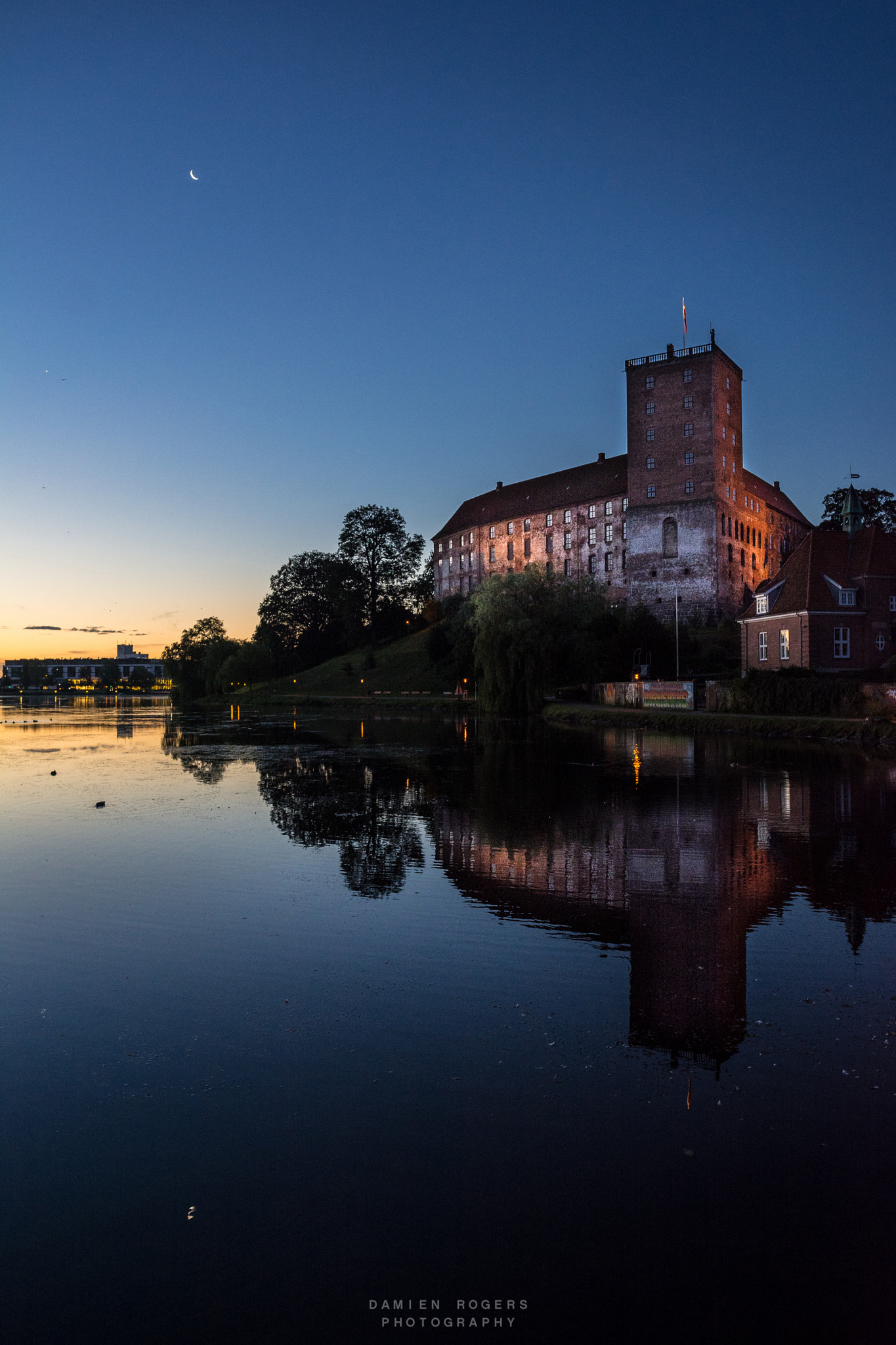 Nikon D7100 + Samyang 16mm F2 ED AS UMC CS sample photo. Koldinghus over lake slotsø photography