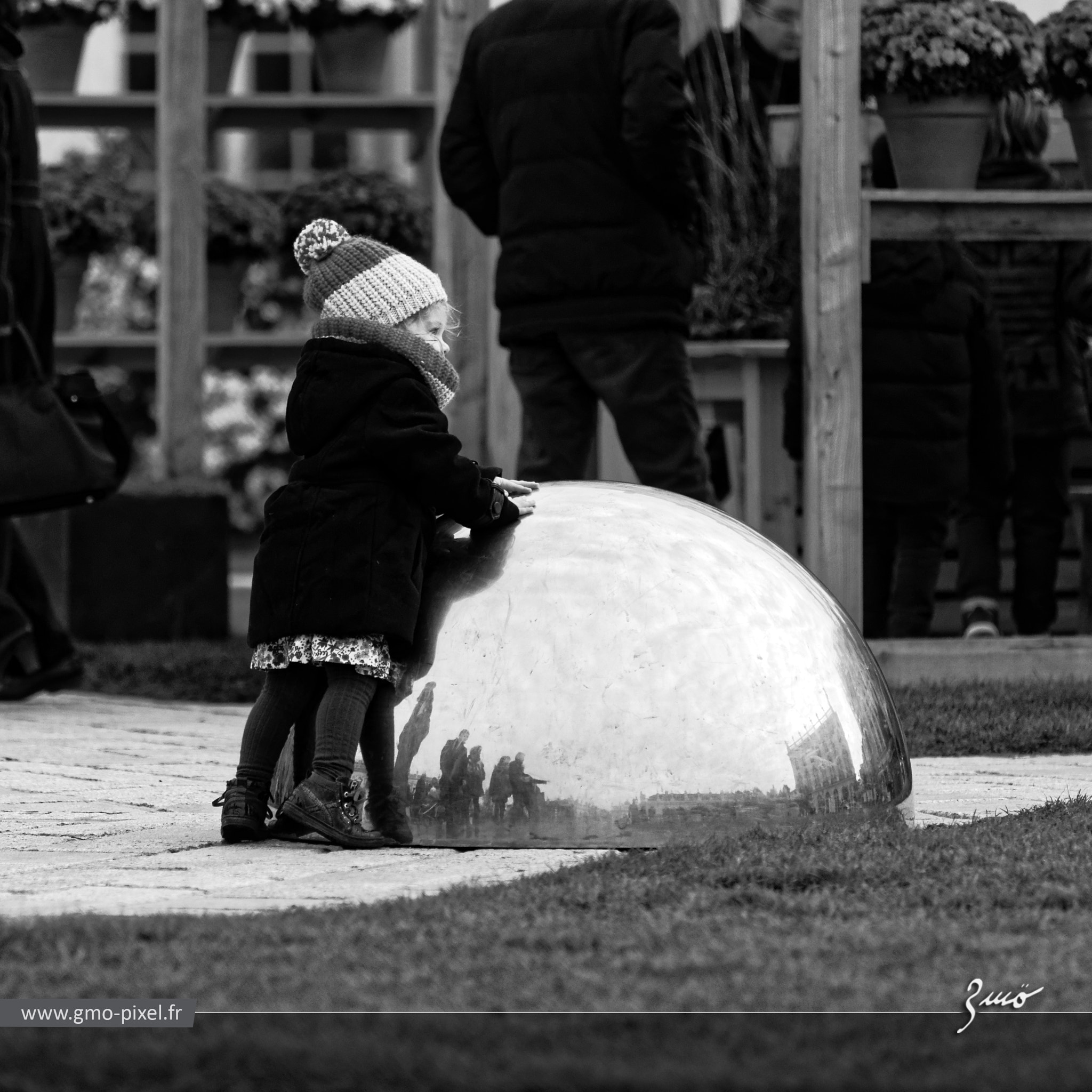 Sigma 150mm F2.8 EX DG Macro HSM sample photo. Boule de cristal photography