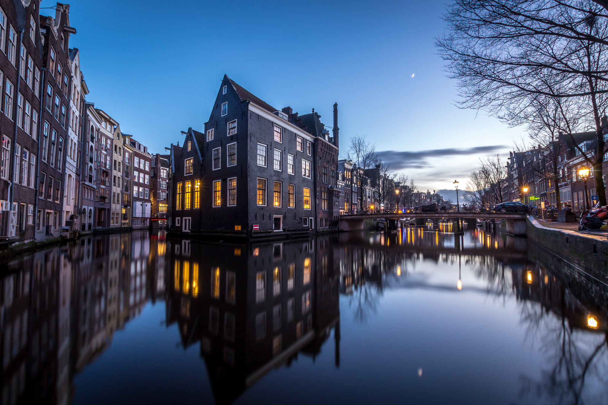 Sony SLT-A58 + Sigma 10-20mm F3.5 EX DC HSM sample photo. Moon over the canal photography