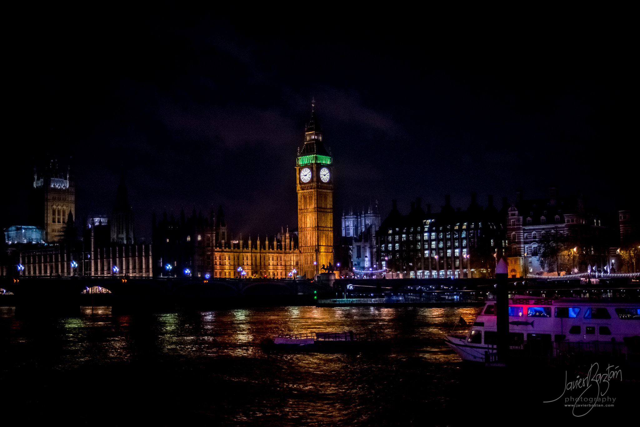 AF Zoom-Nikkor 28-70mm f/3.5-4.5 sample photo. Big ben over river thames photography