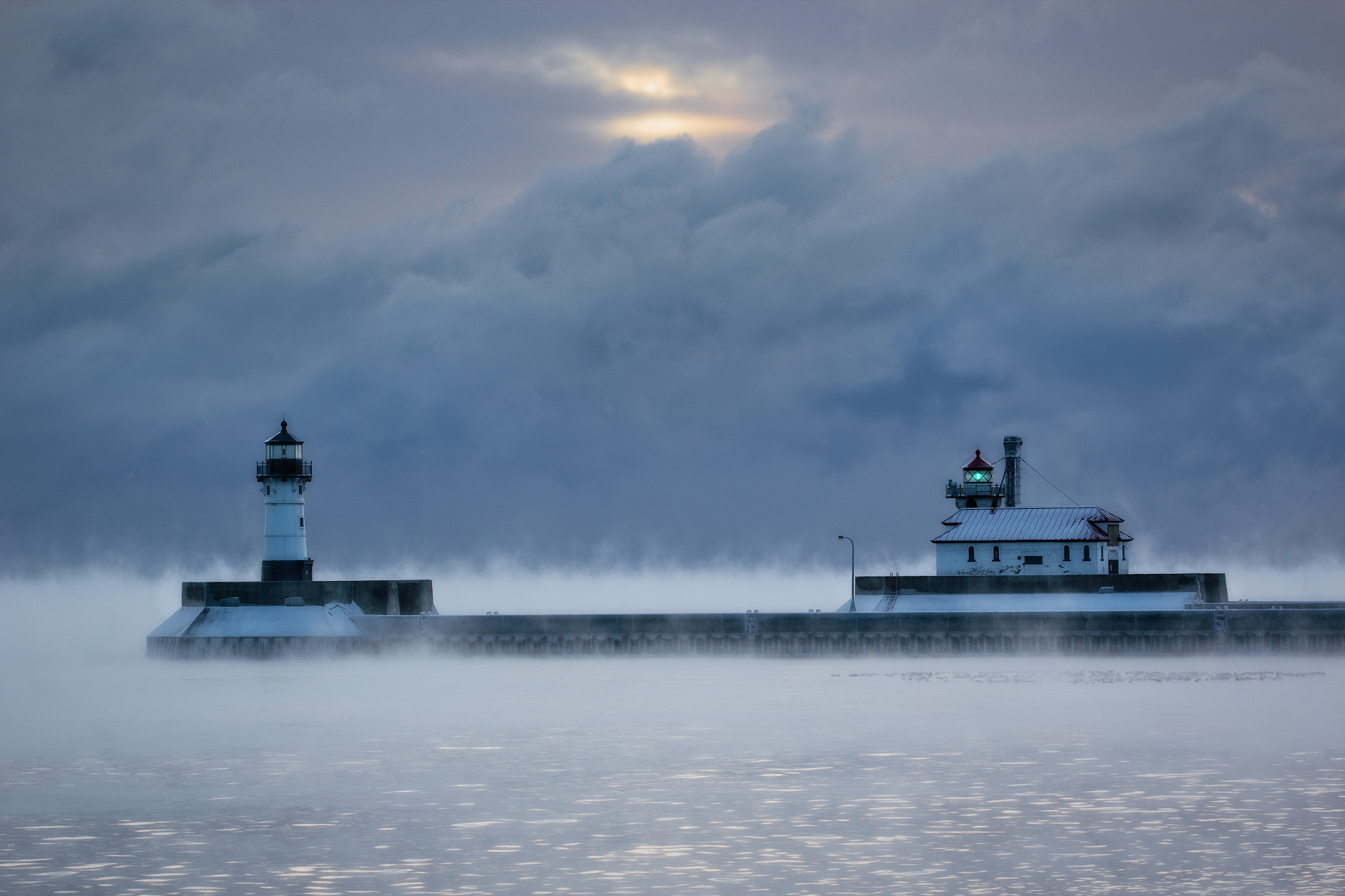 Canon EF 70-200mm F2.8L IS II USM sample photo. Duluth lighthouses photography