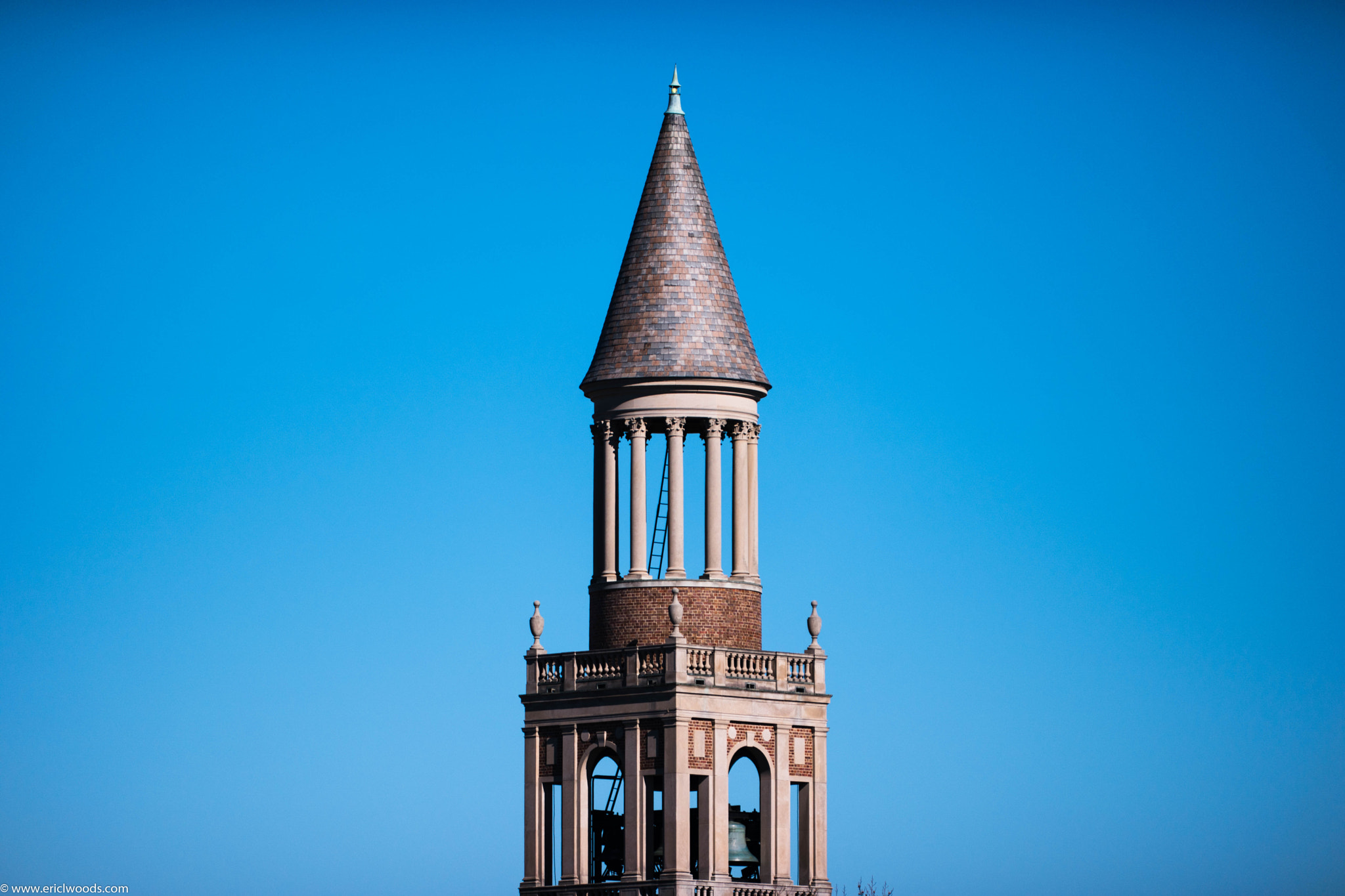 Samsung NX1 + NX 50-150mm F2.8 S sample photo. Tower photography