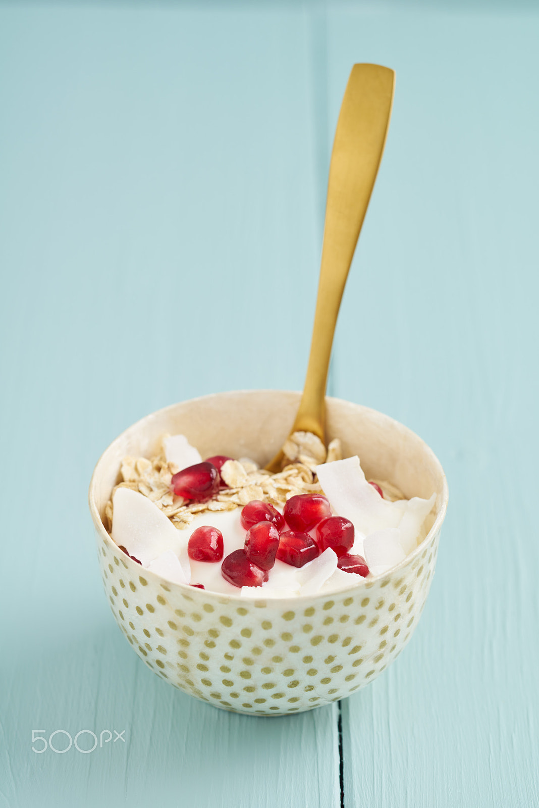90mm F2.8 sample photo. Breakfast oats photography