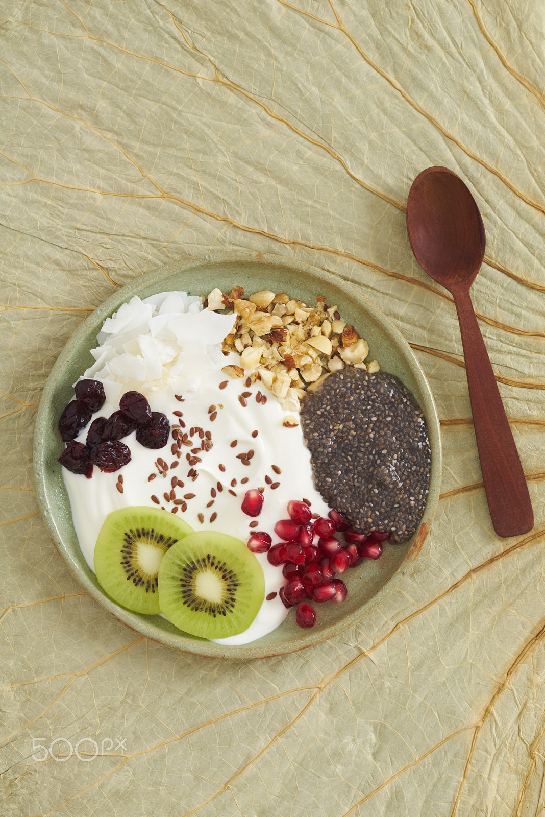 90mm F2.8 sample photo. Breakfast chia photography