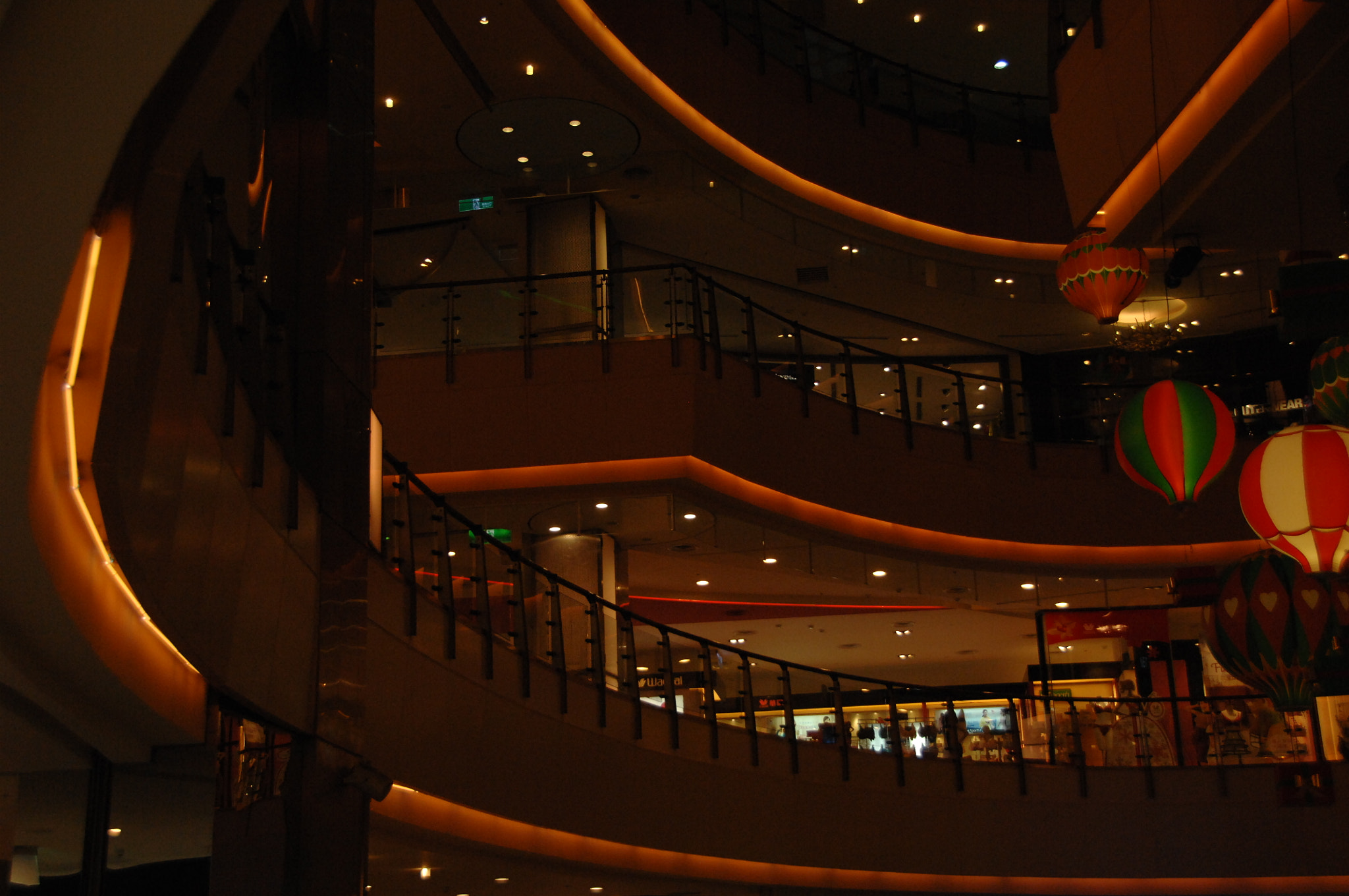 Nikon D2X sample photo. .. photography