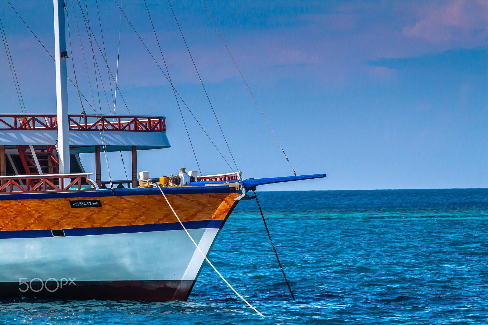 Canon EF 70-200mm F2.8L IS II USM sample photo. Maldives boat photography