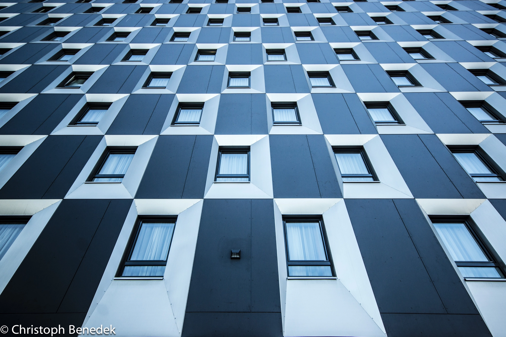Minolta AF 28-80mm F3.5-5.6 II sample photo. Chessboard windows photography