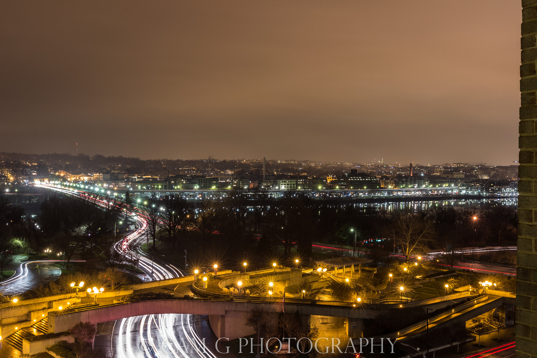 Canon EF 24-70mm F4L IS USM sample photo. Rosslyn @ key bridge photography