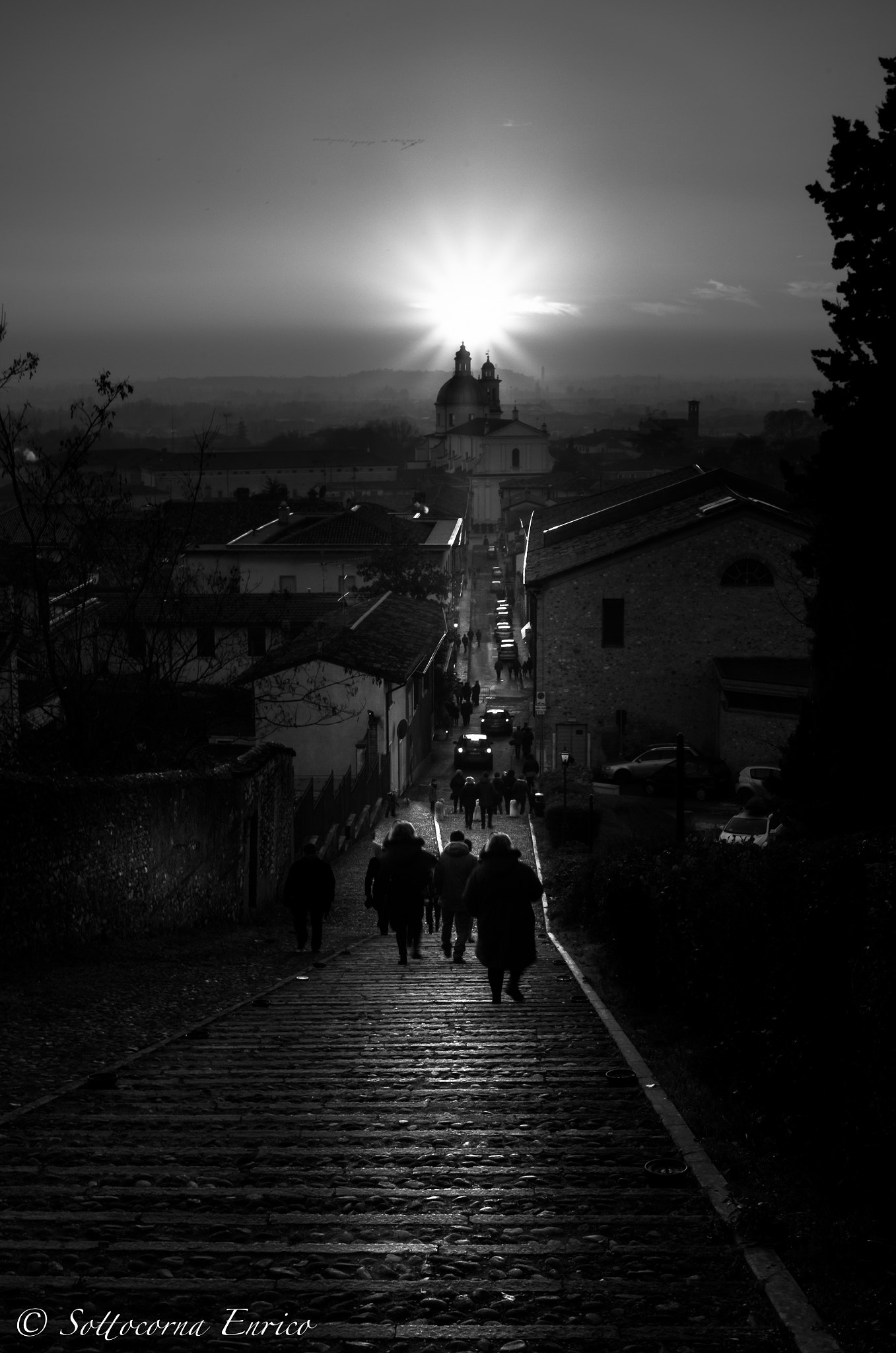 Pentax K-50 + Sigma sample photo. Verso il paese photography