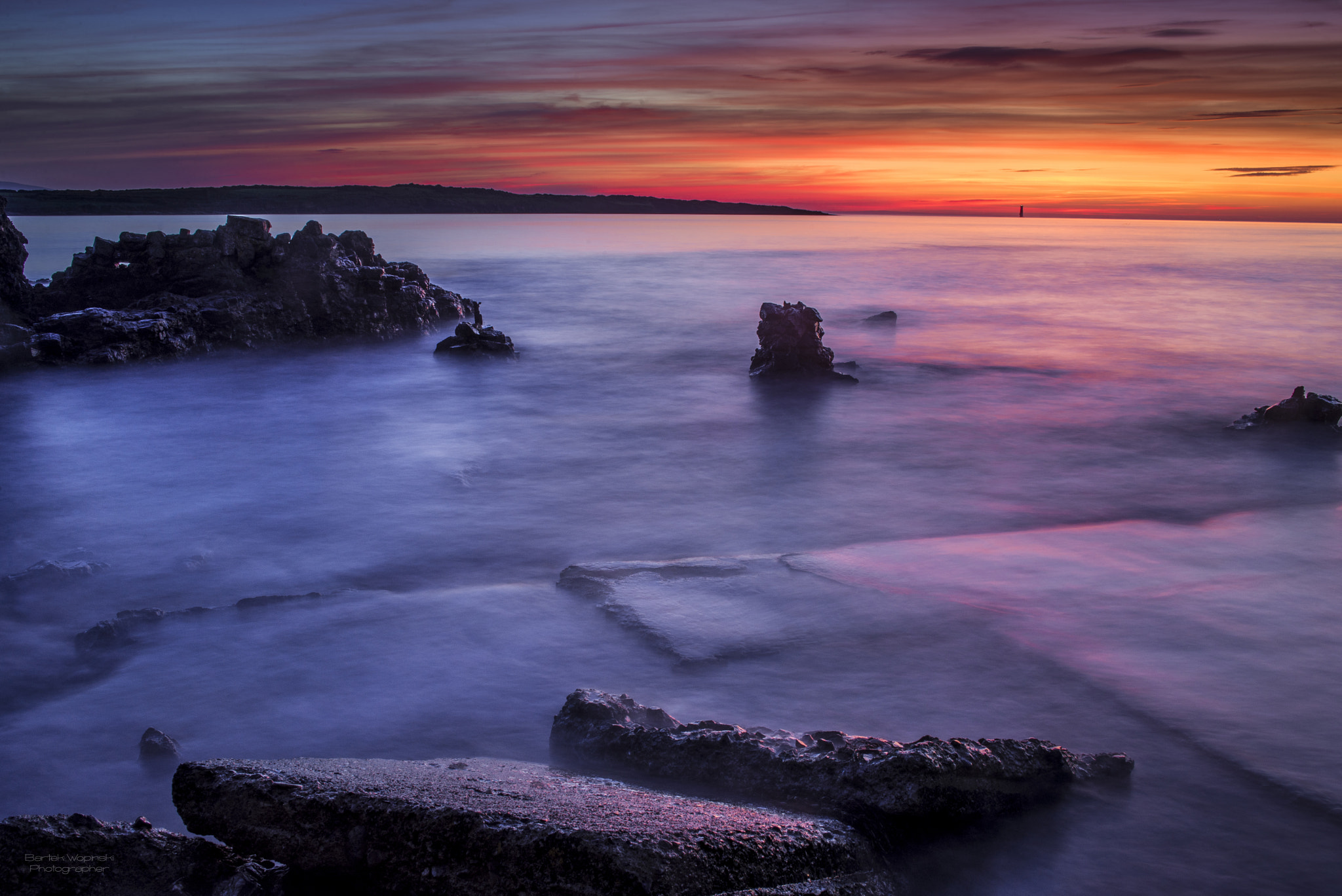 Nikon D610 + AF Zoom-Nikkor 35-70mm f/2.8D sample photo. Fire on the horizon photography