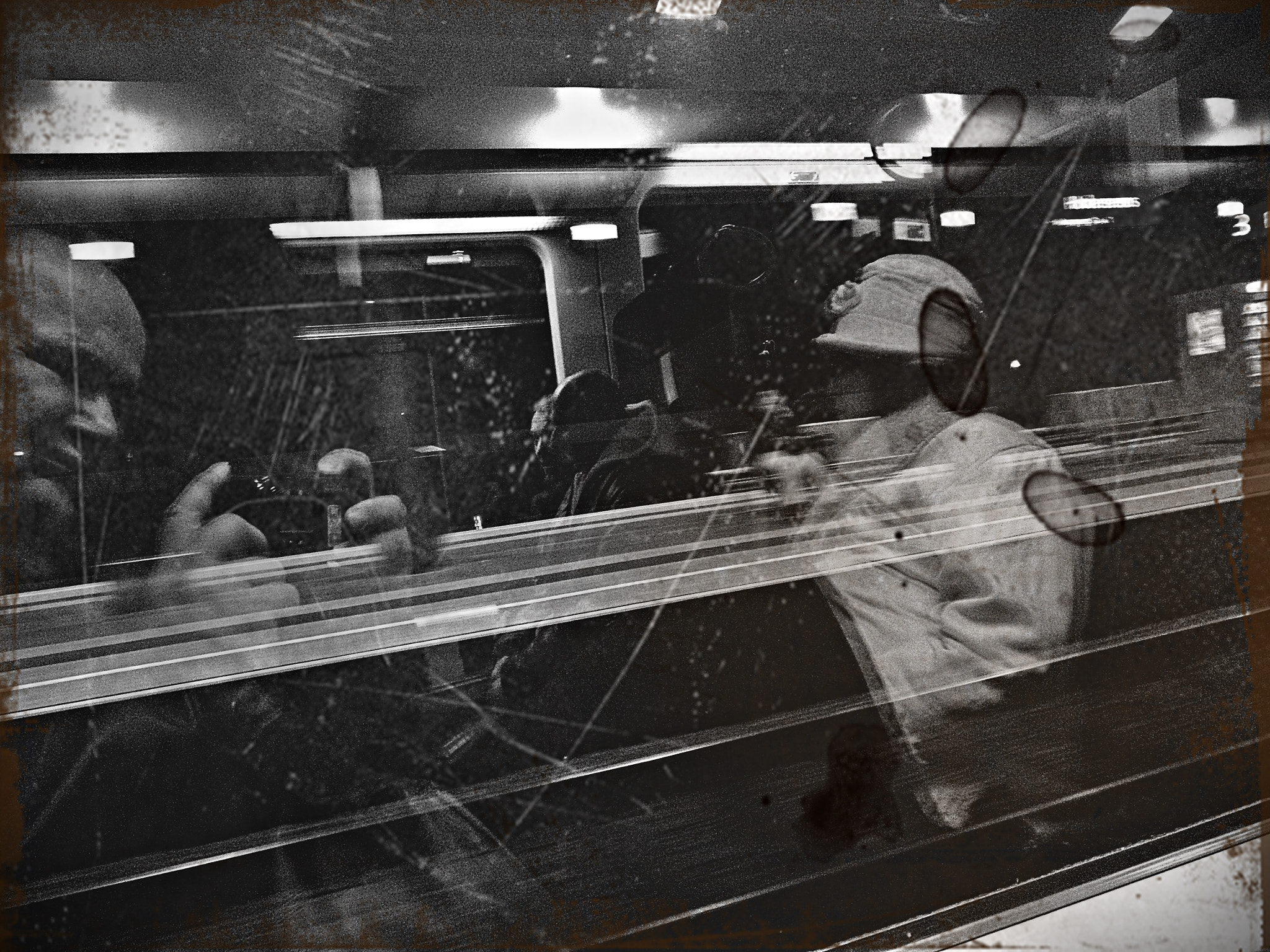 Ricoh HZ15 sample photo. Im zug photography