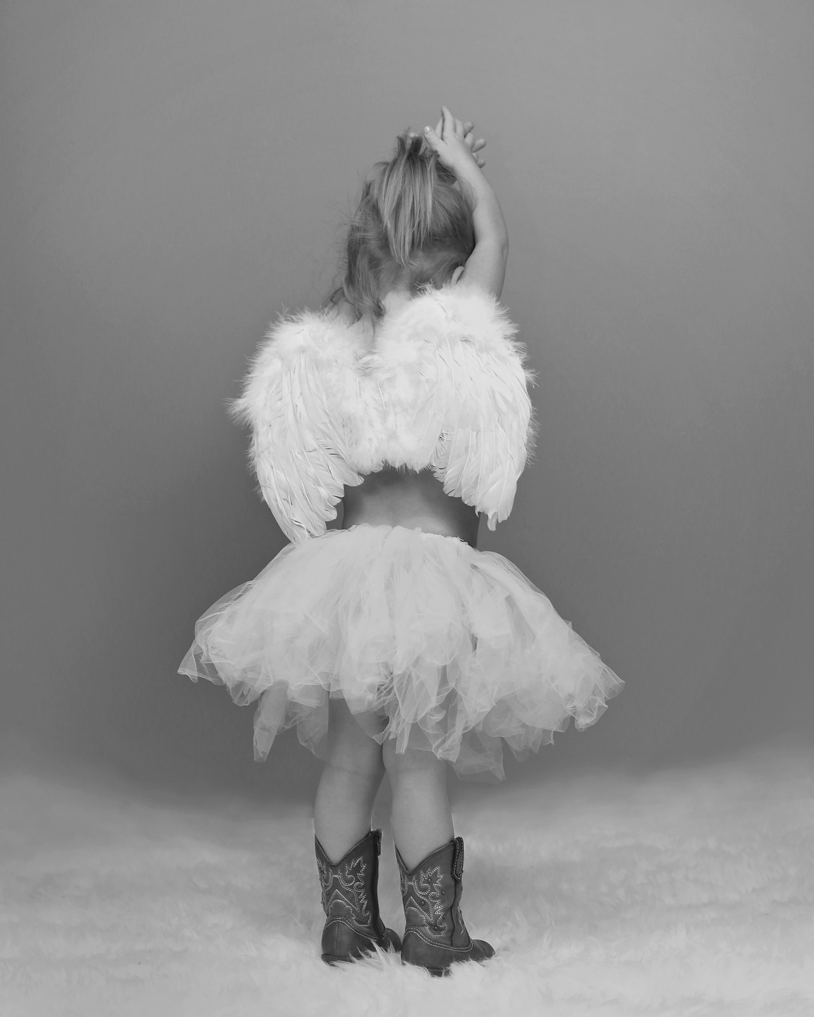 Canon EF 35mm F2 IS USM sample photo. Angel wings photography