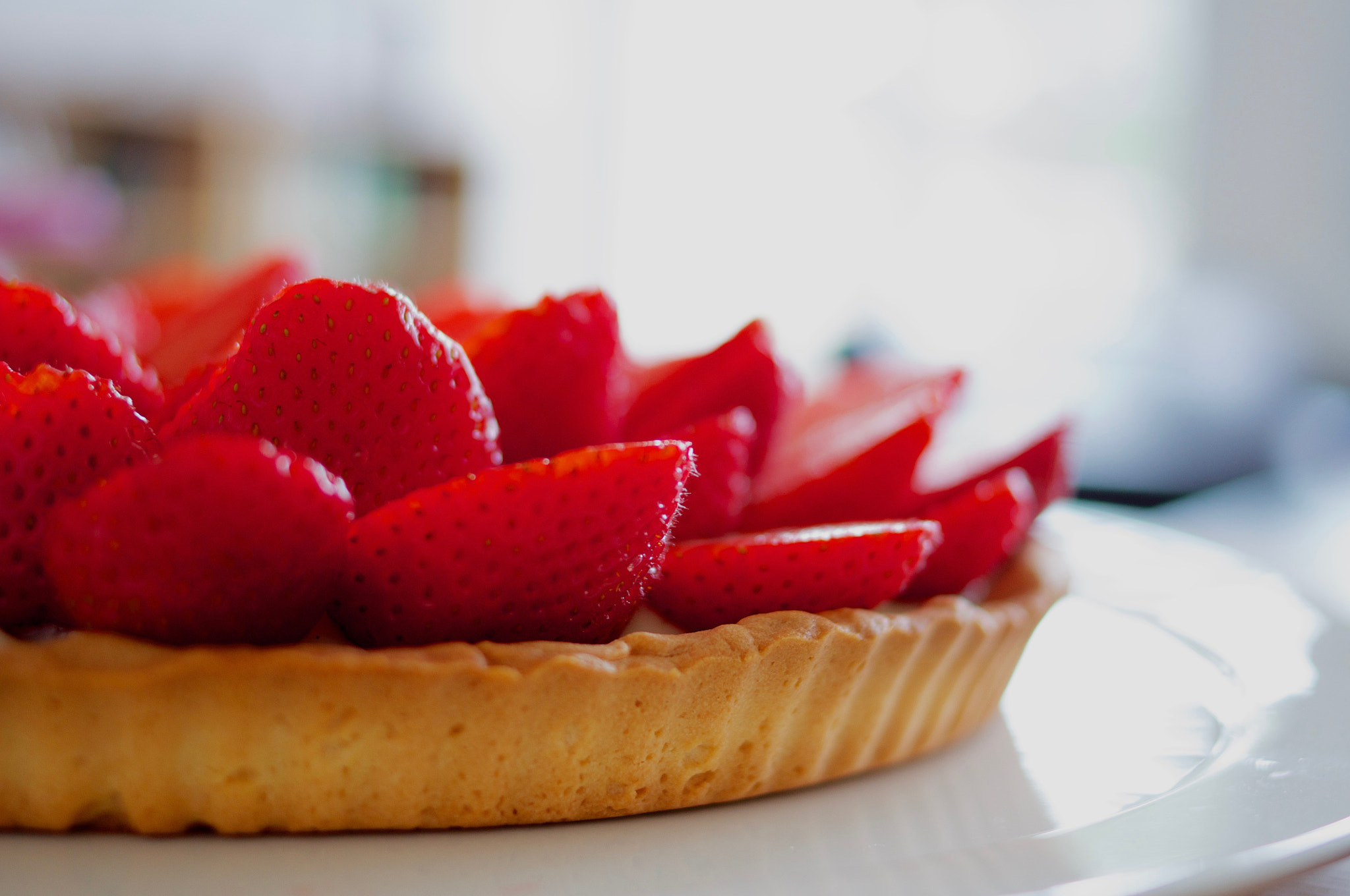 Pentax K-x + Pentax smc DA 35mm F2.4 AL sample photo. Tarte aux fraises photography