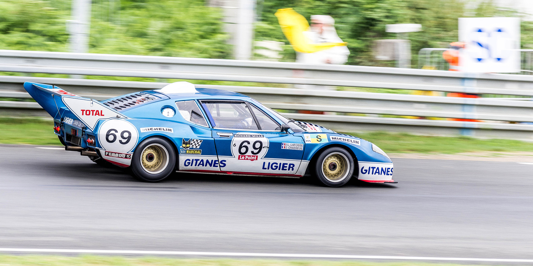 Pentax K-5 sample photo. Ligier js2 dfv (1970) - le mans classic 2014 photography