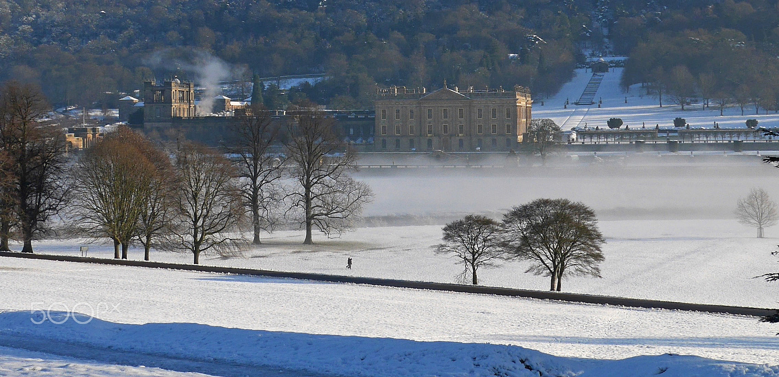 Panasonic Lumix DMC-GX7 sample photo. Chatsworth house in the mist photography
