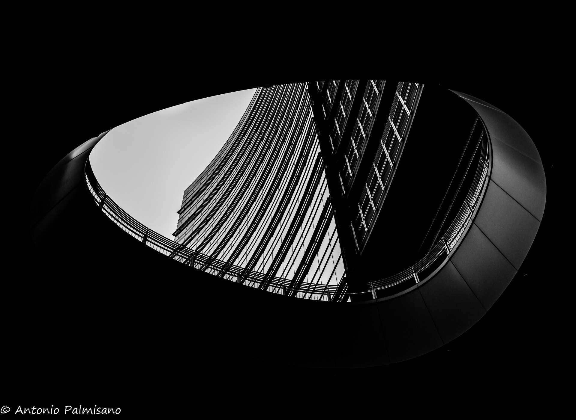 Sigma 17-70mm F2.8-4 DC Macro OS HSM | C sample photo. The hole photography