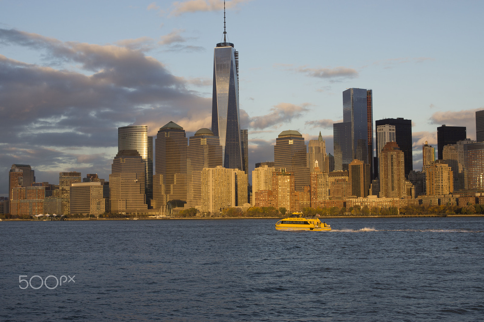 Sony Alpha NEX-7 sample photo. Golden cityscape photography