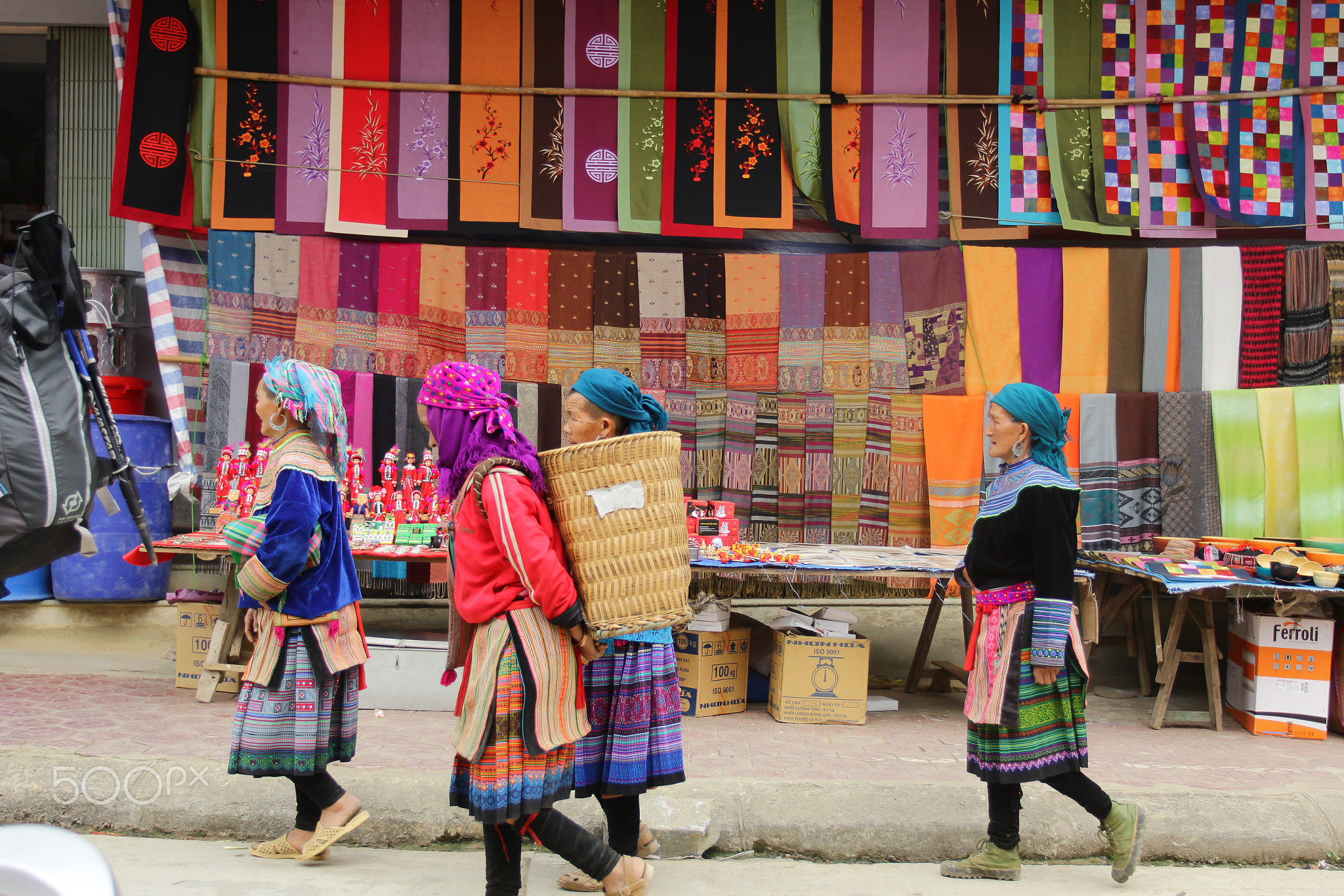 SAPA, VIETNAM - FEBRUARY 08, 2015: Hmong women at Bac Ha market in Northern Vietnam.