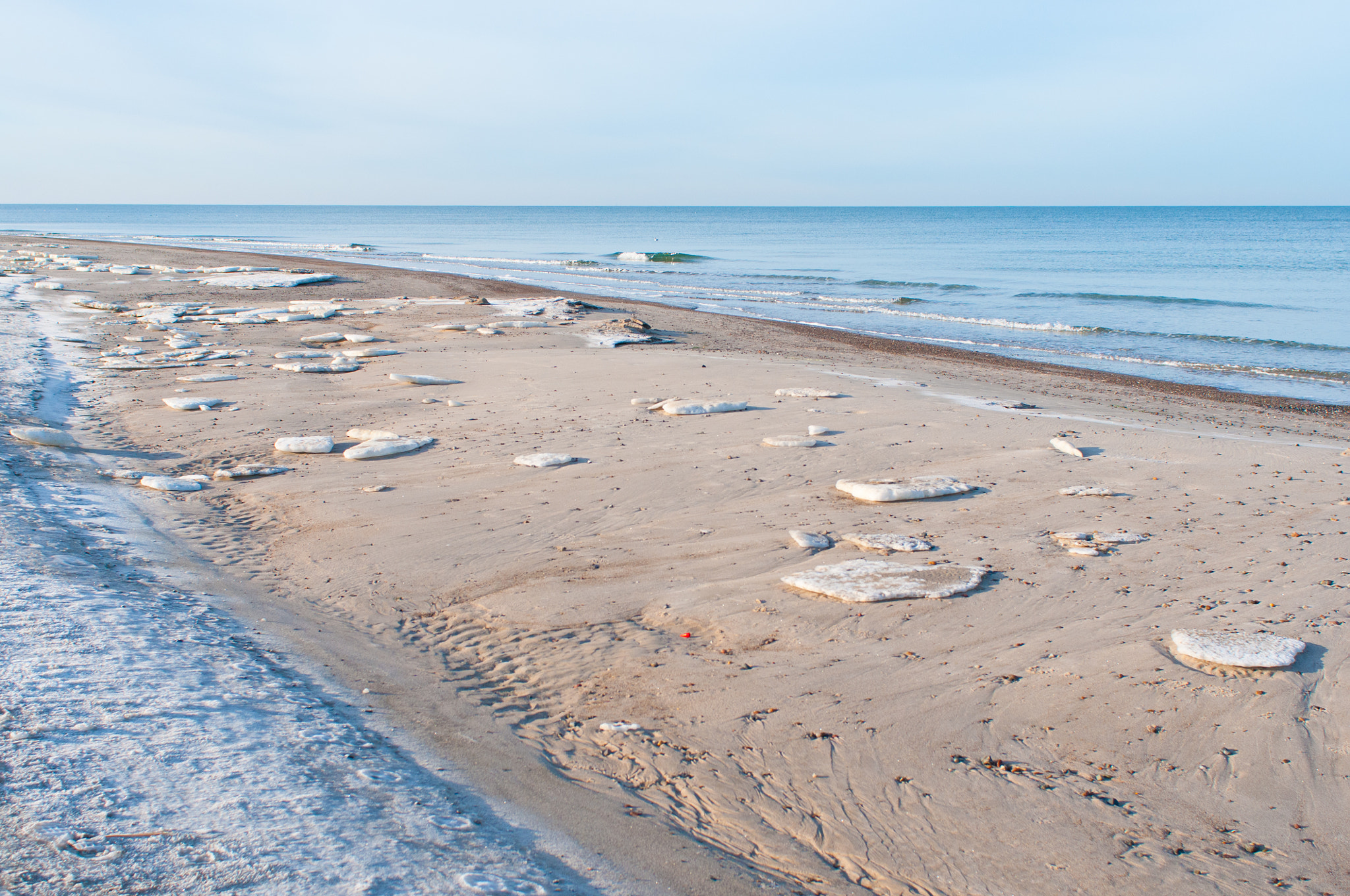 Nikon D300 + Nikon AF Nikkor 28mm F2.8D sample photo. Baltic sea winter ostsee photography