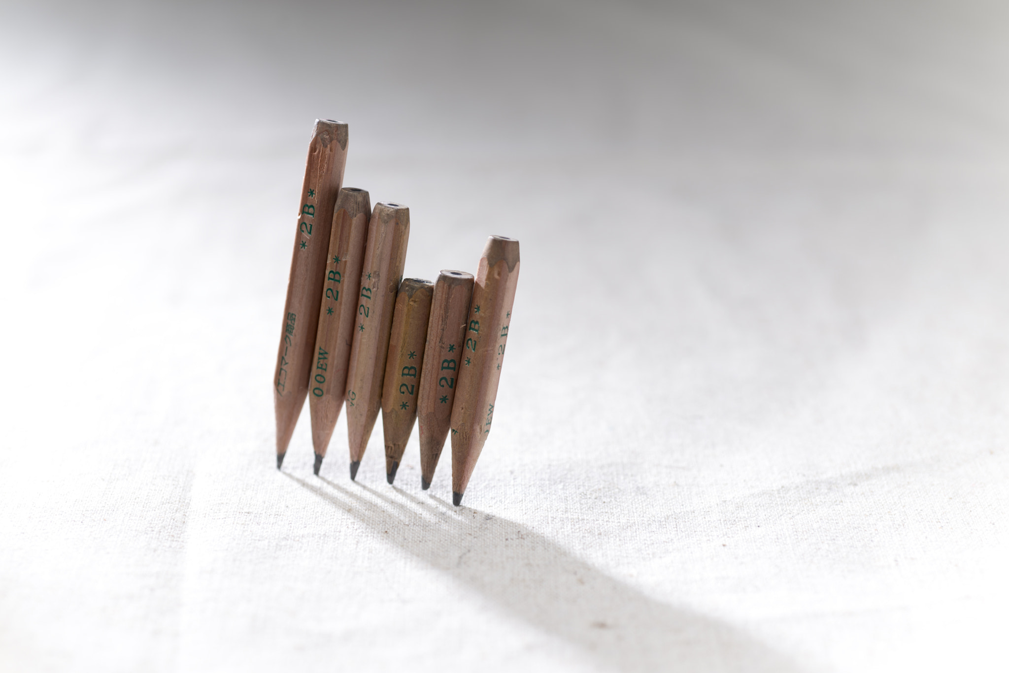 Nikon D610 + AF Micro-Nikkor 60mm f/2.8 sample photo. Daughter's pencils photography