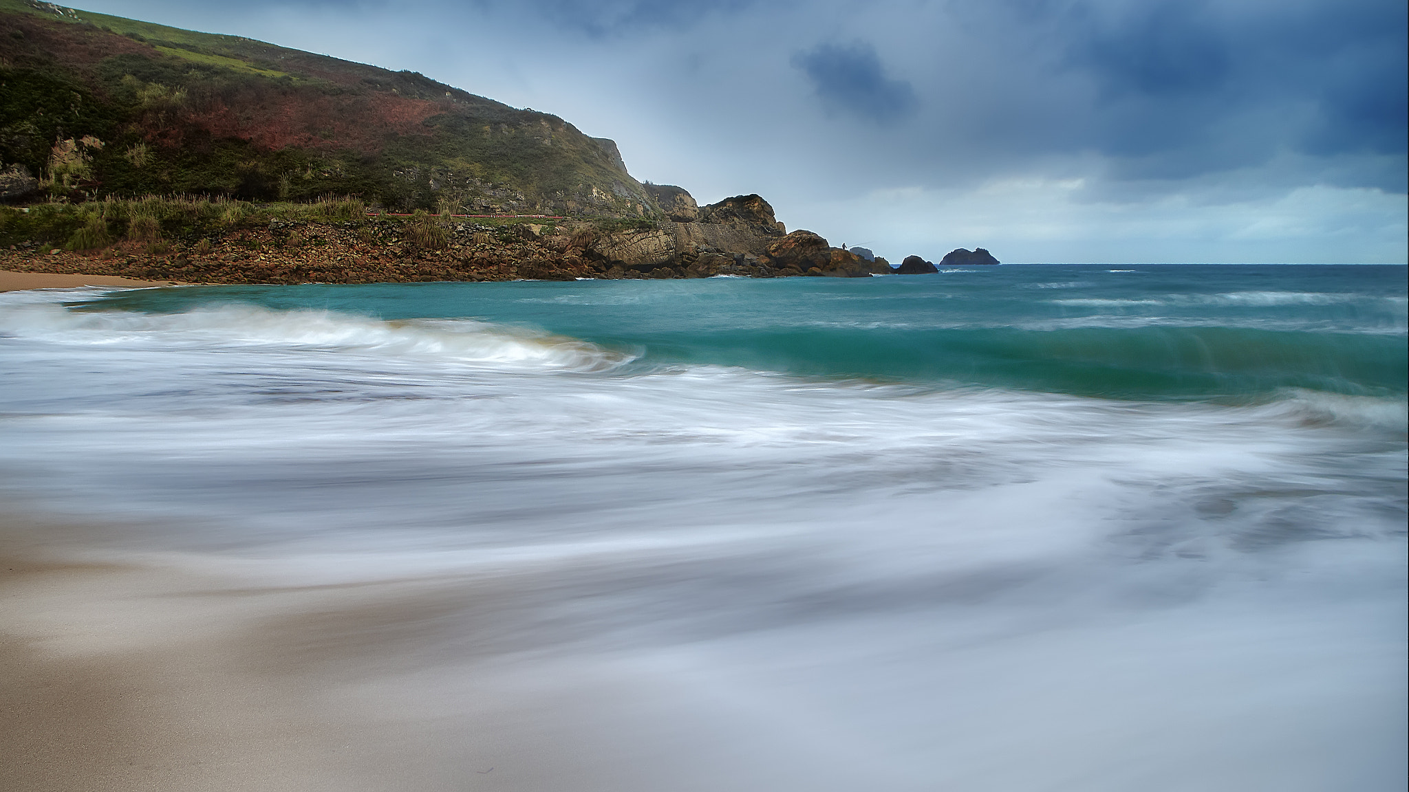 Sony Alpha NEX-C3 + Sony DT 50mm F1.8 SAM sample photo. Playa de usgo photography