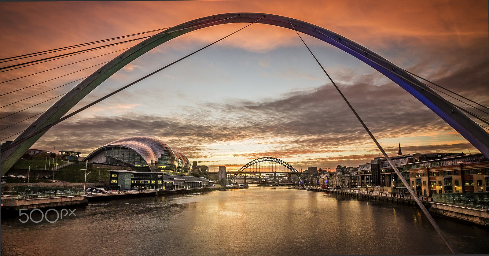 Sigma 10-20mm F3.5 EX DC HSM sample photo. Red sunset on the tyne photography