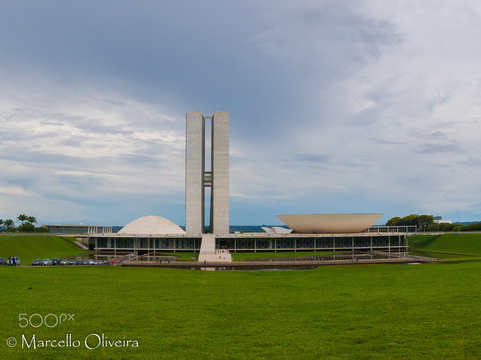 Olympus OM-D E-M5 + OLYMPUS M.8mm F1.8 sample photo. National congress building photography