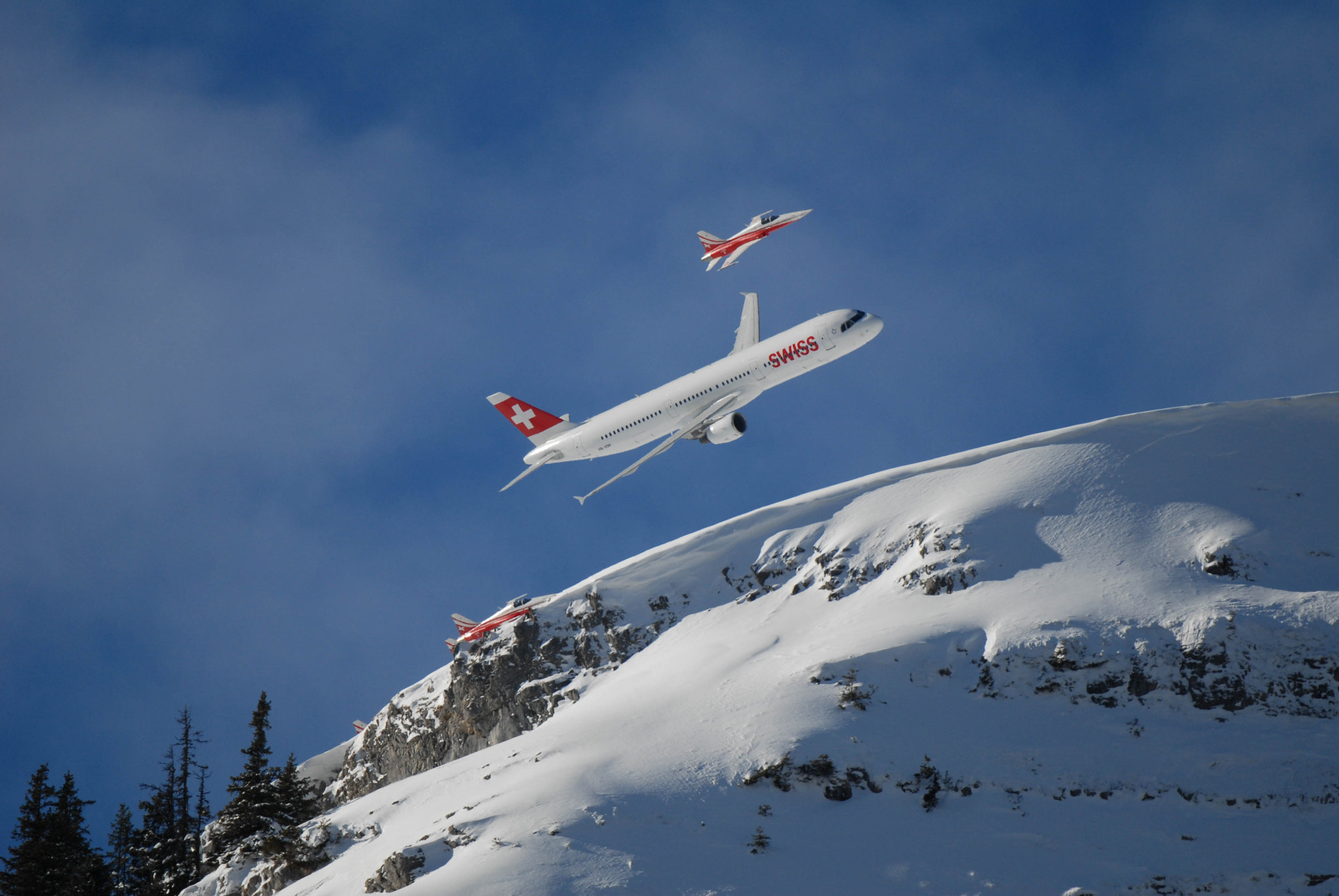 Nikon D200 sample photo. Patroullie suisse asulwald () photography