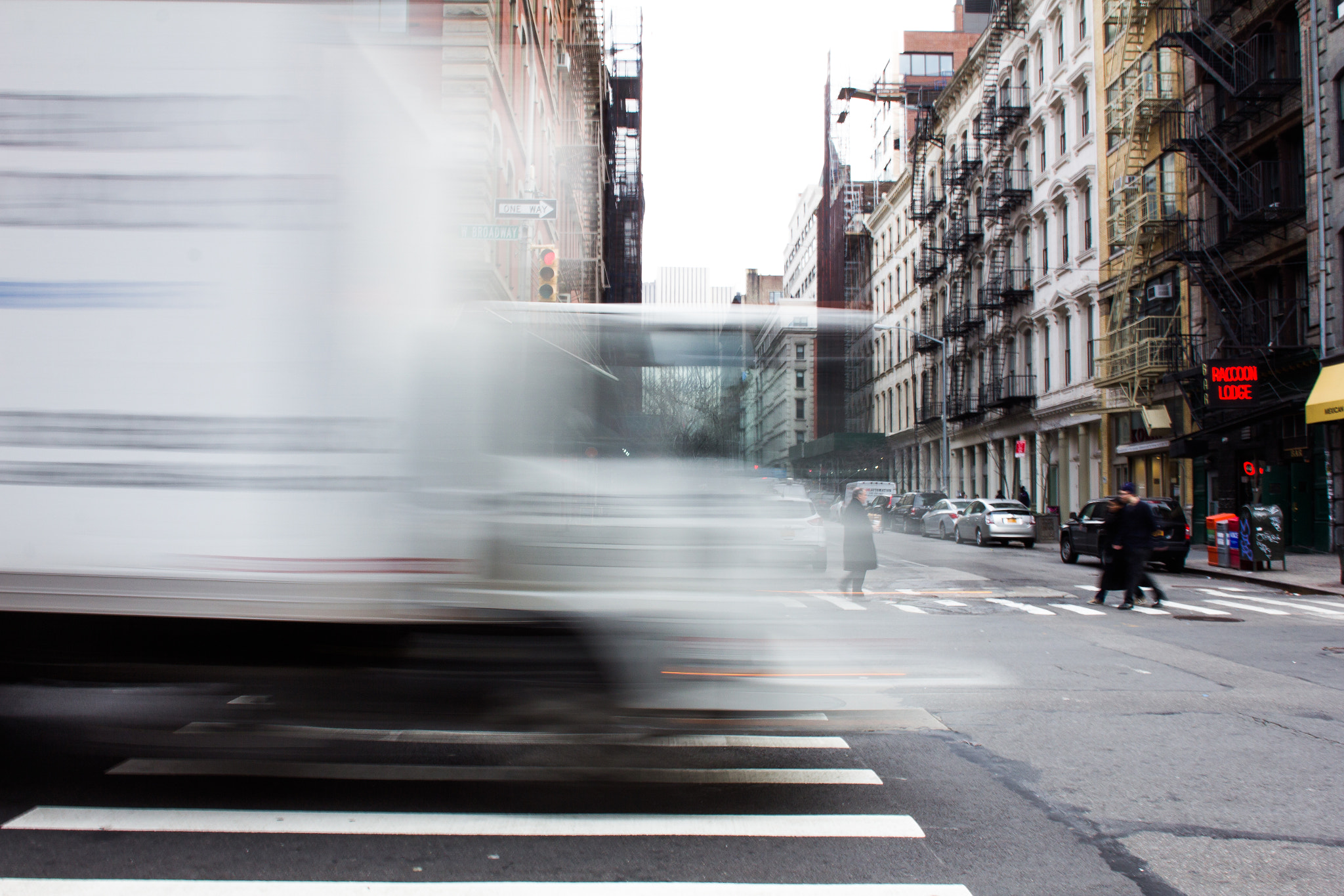 Canon EF 20mm F2.8 USM sample photo. Blur photography