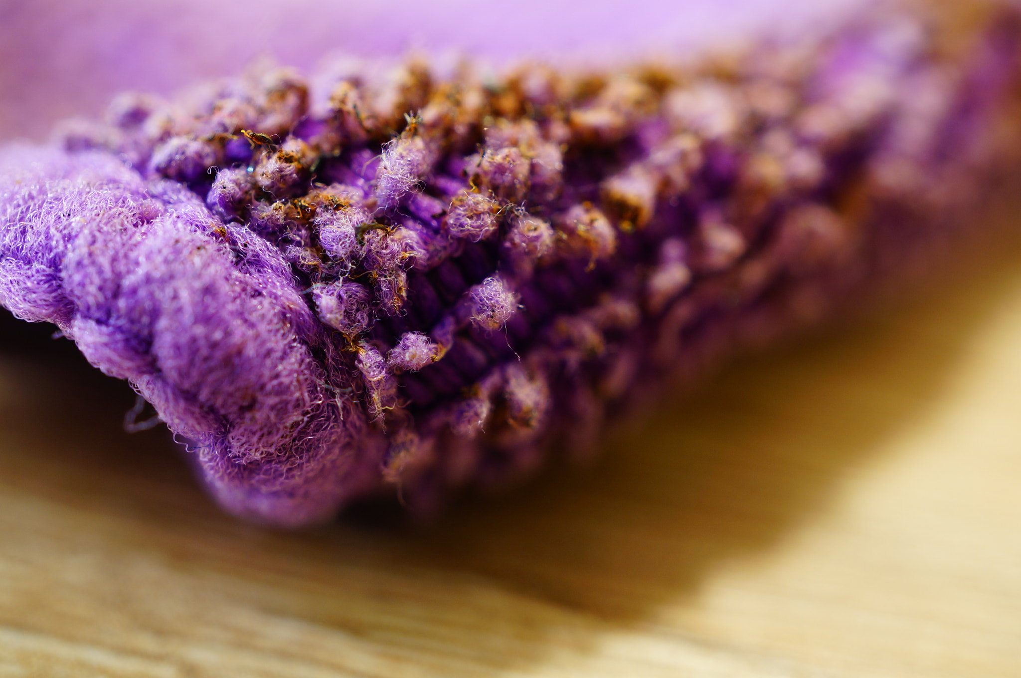 Sony Alpha NEX-6 + Sony E 30mm F3.5 Macro sample photo. Cleaning cloth photography