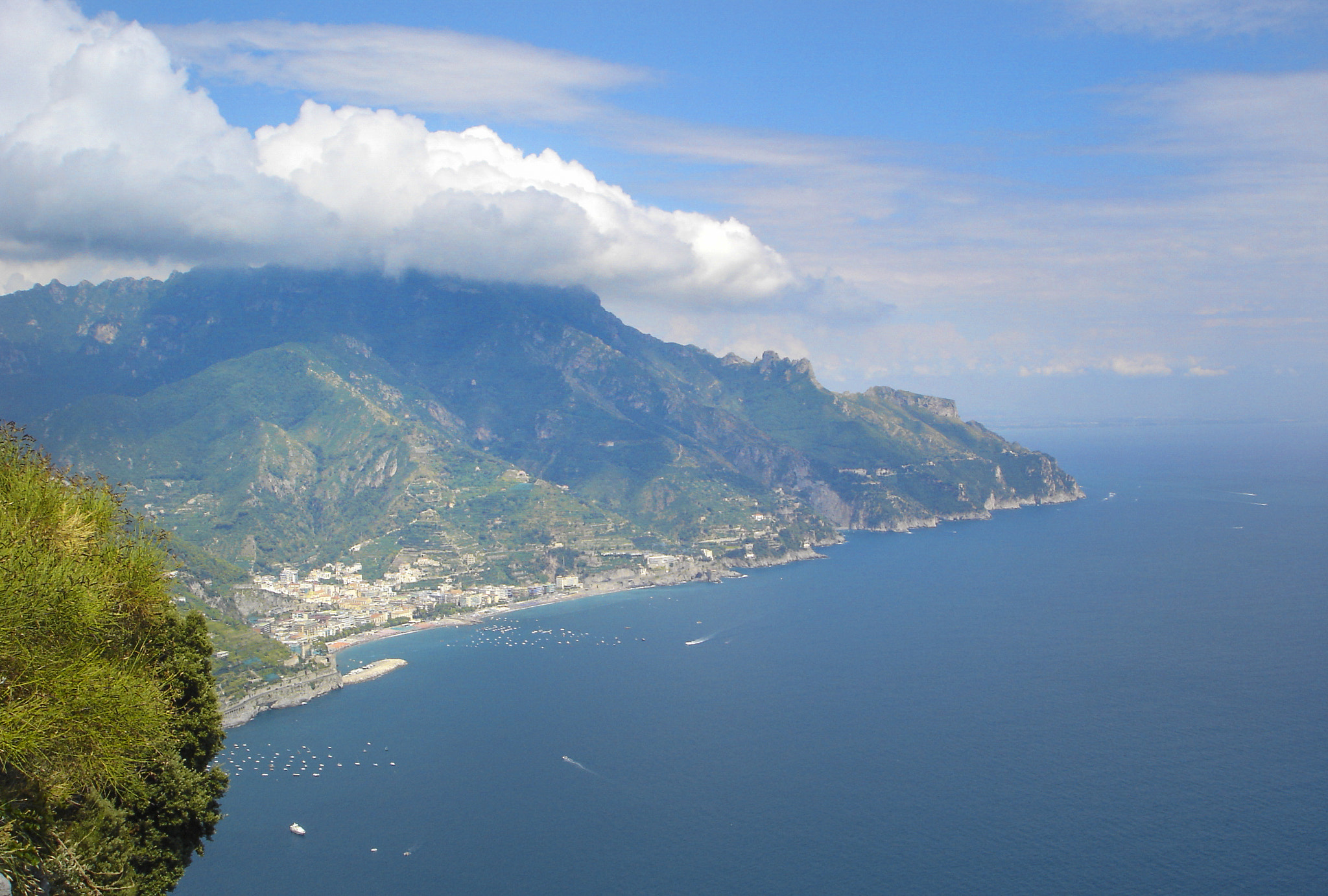 Sony DSC-P120 sample photo. Capri view (1) photography