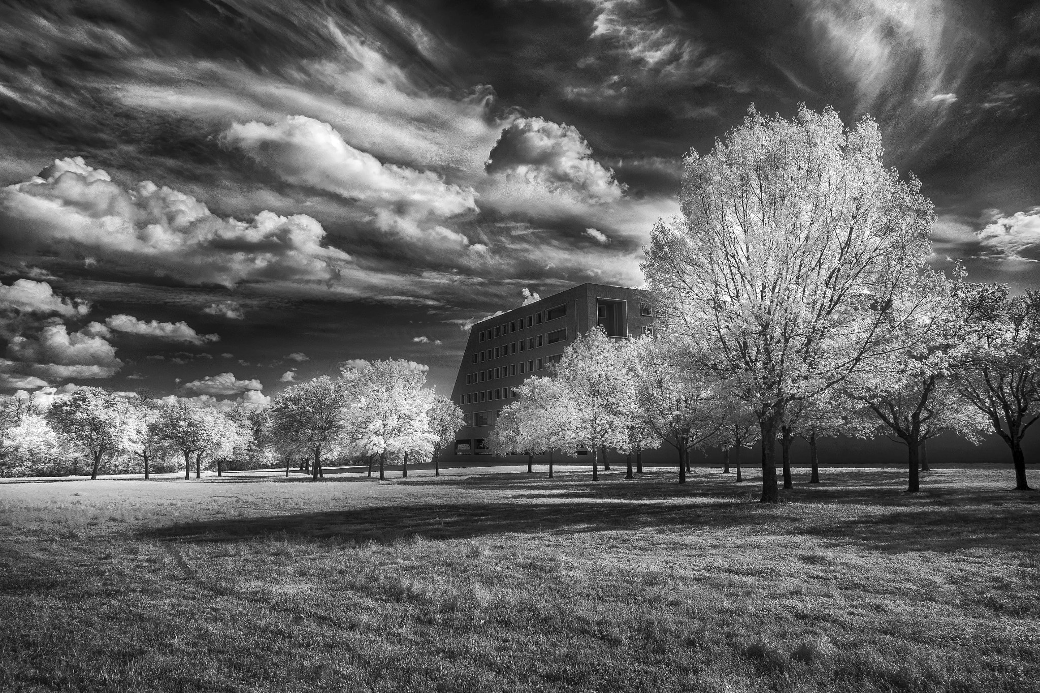 Fujifilm X-M1 + Fujifilm XF 14mm F2.8 R sample photo. Drama sky photography