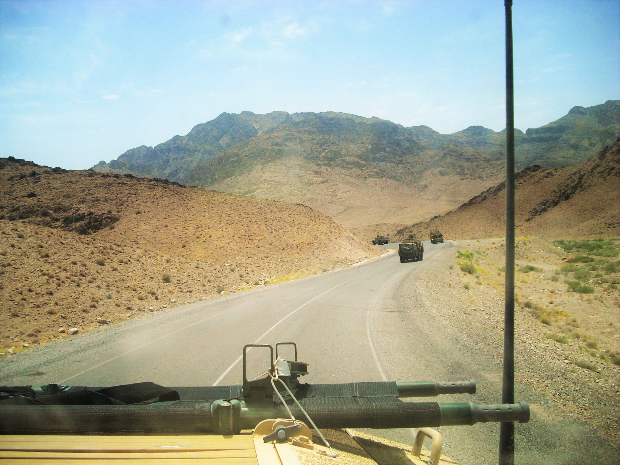 CASIO EX-Z9 sample photo. Military convoy photography