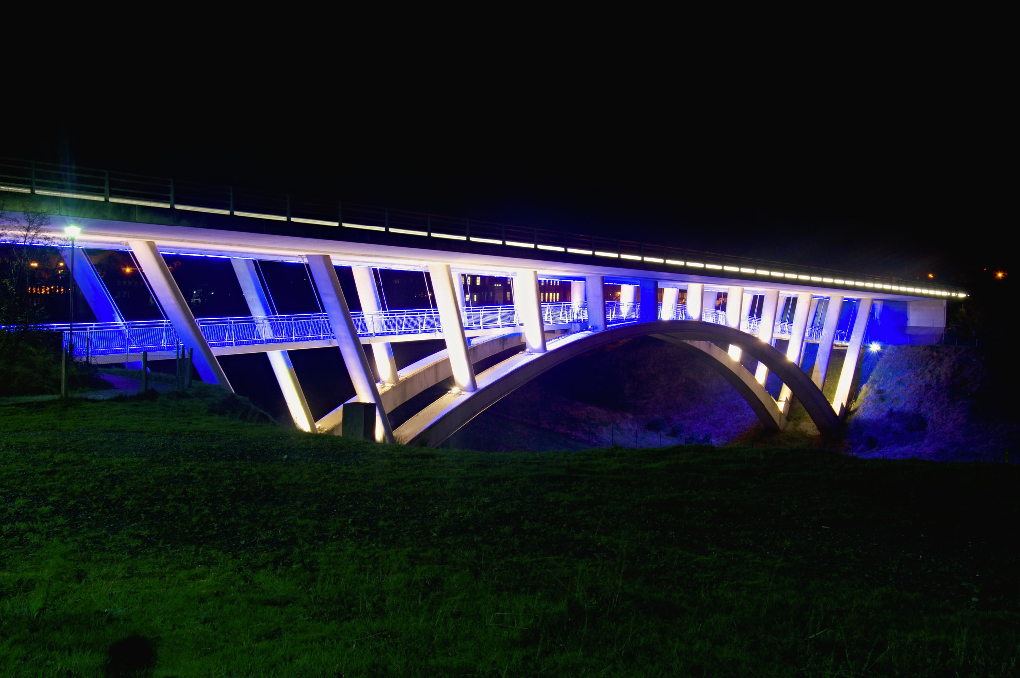 Nikon D3200 + 18.00 - 55.00 mm f/3.5 - 5.6 sample photo. Ballyshannon bridge photography