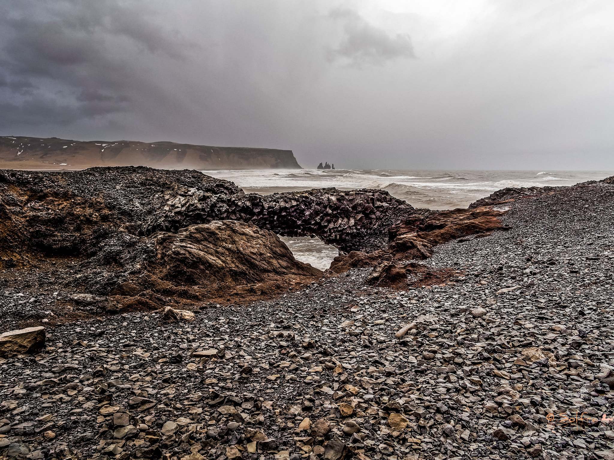 Olympus OM-D E-M5 + OLYMPUS M.12mm F2.0 Ltd Blk sample photo. Storm photography