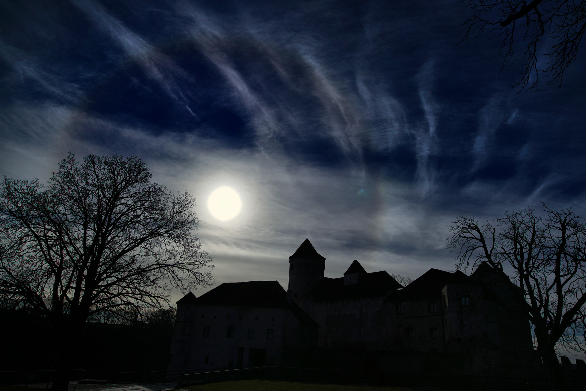 24mm F1.4 sample photo. Castle photography