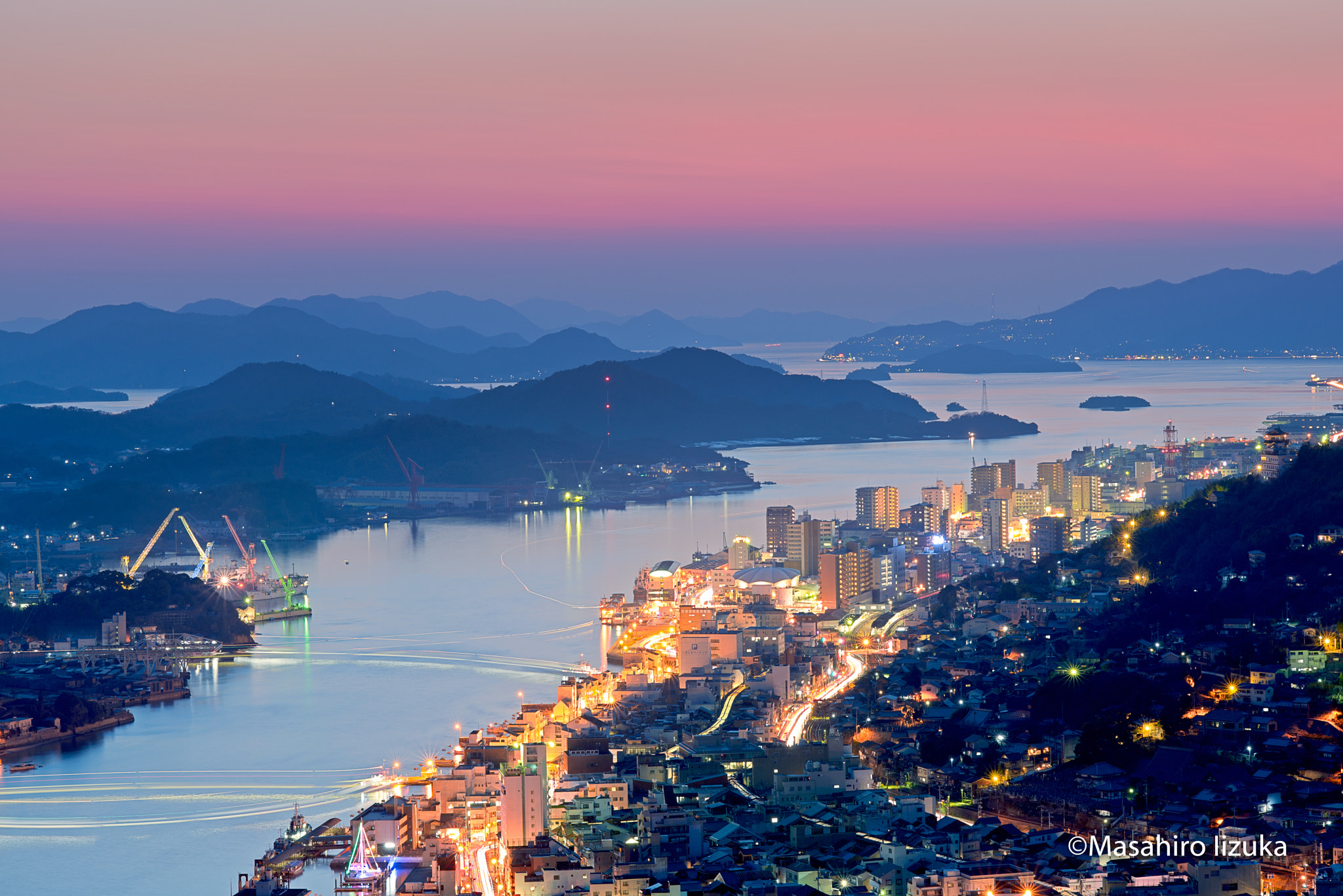 Nikon D800E + ZEISS Makro-Planar T* 100mm F2 sample photo. Twilight in onomichi photography