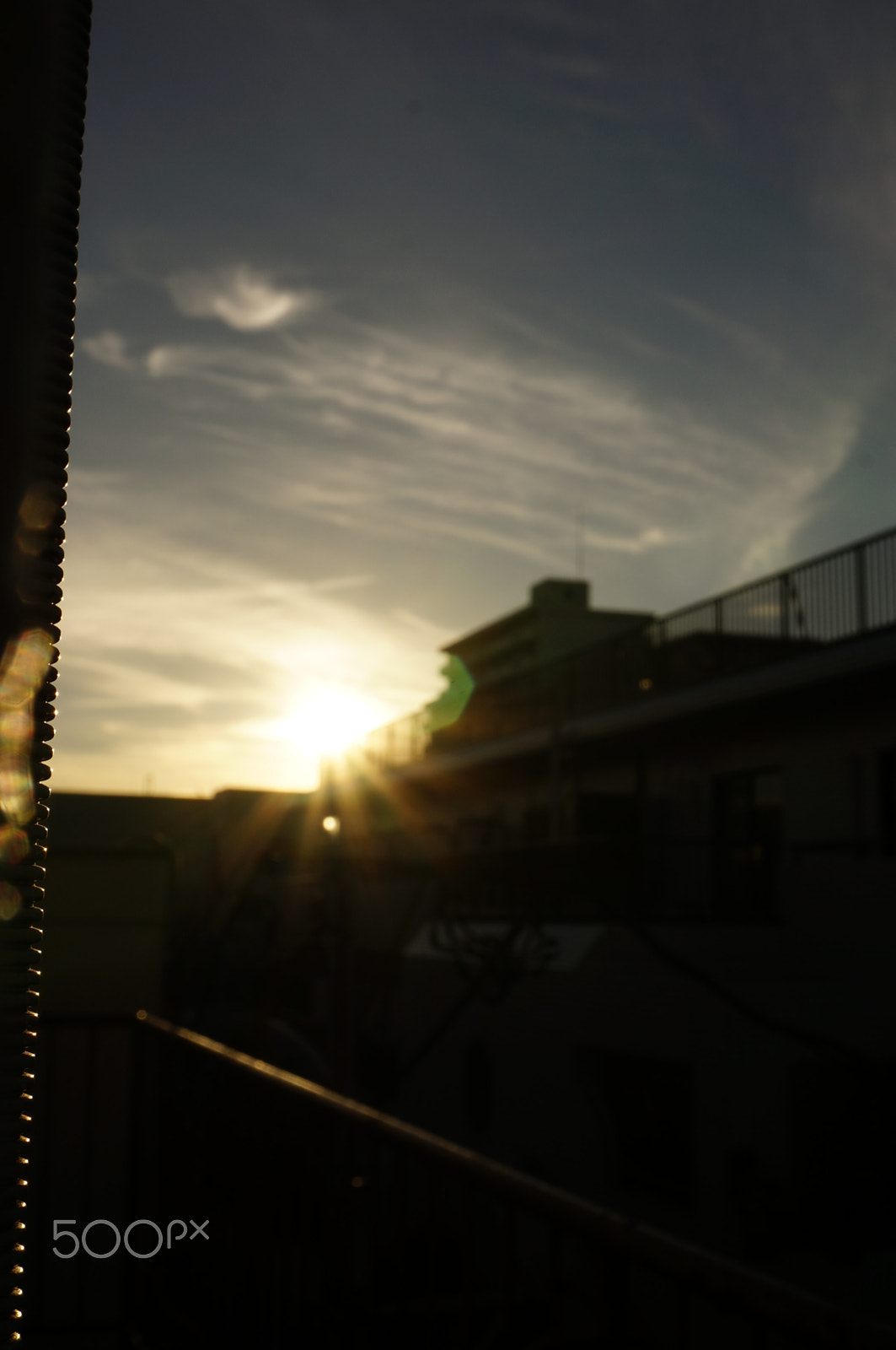 Sony E 16-50mm F3.5-5.6 PZ OSS sample photo. The sun photography